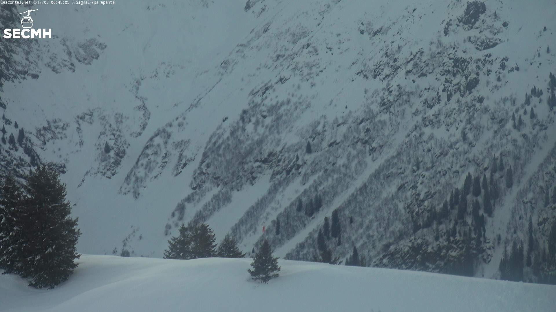 Archiv Foto Webcam Blick zum Paraglidingstartpunkt, Les Contamines