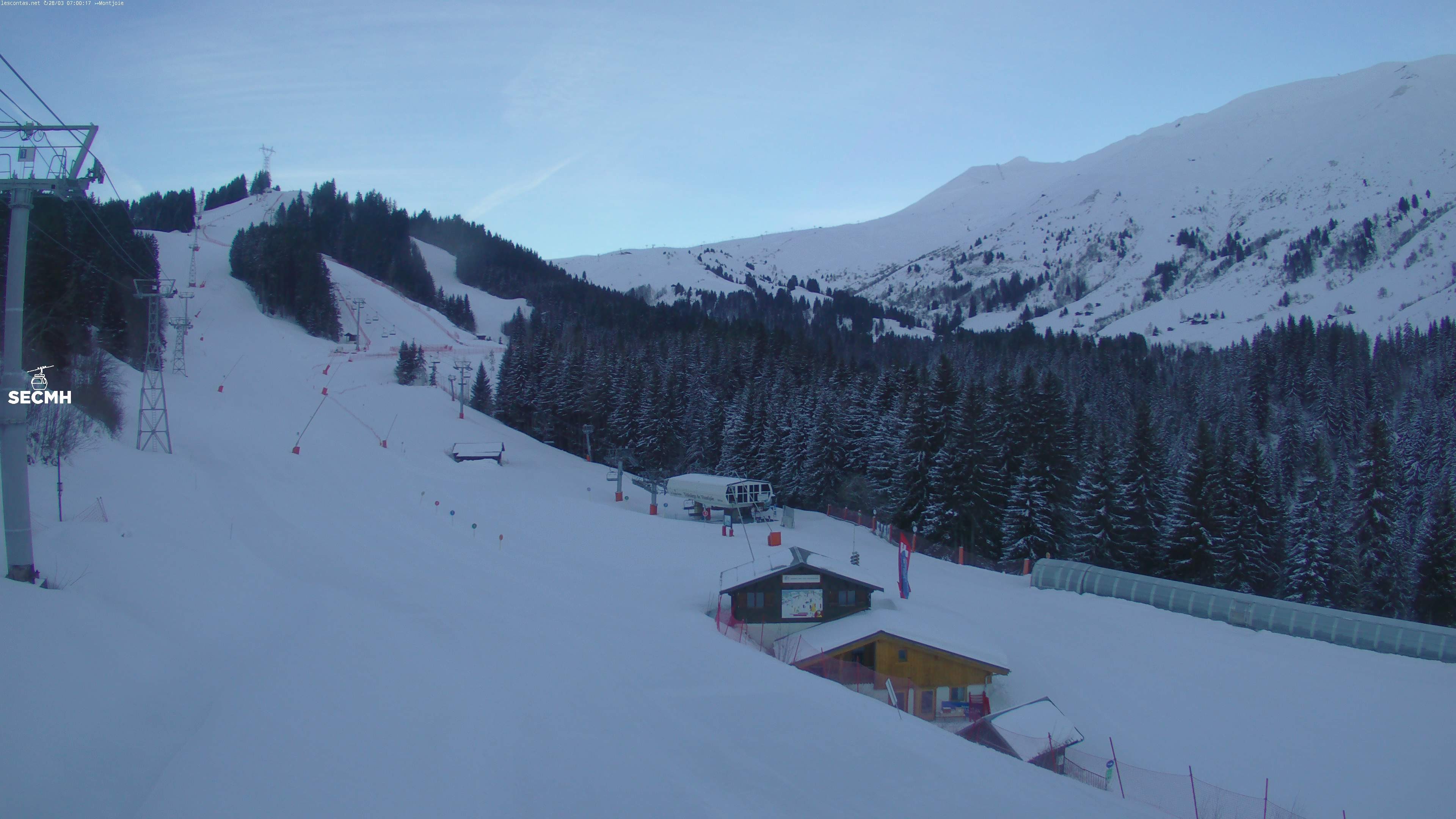 Archived image Webcam Les Contamines Montjoie: L'Etape