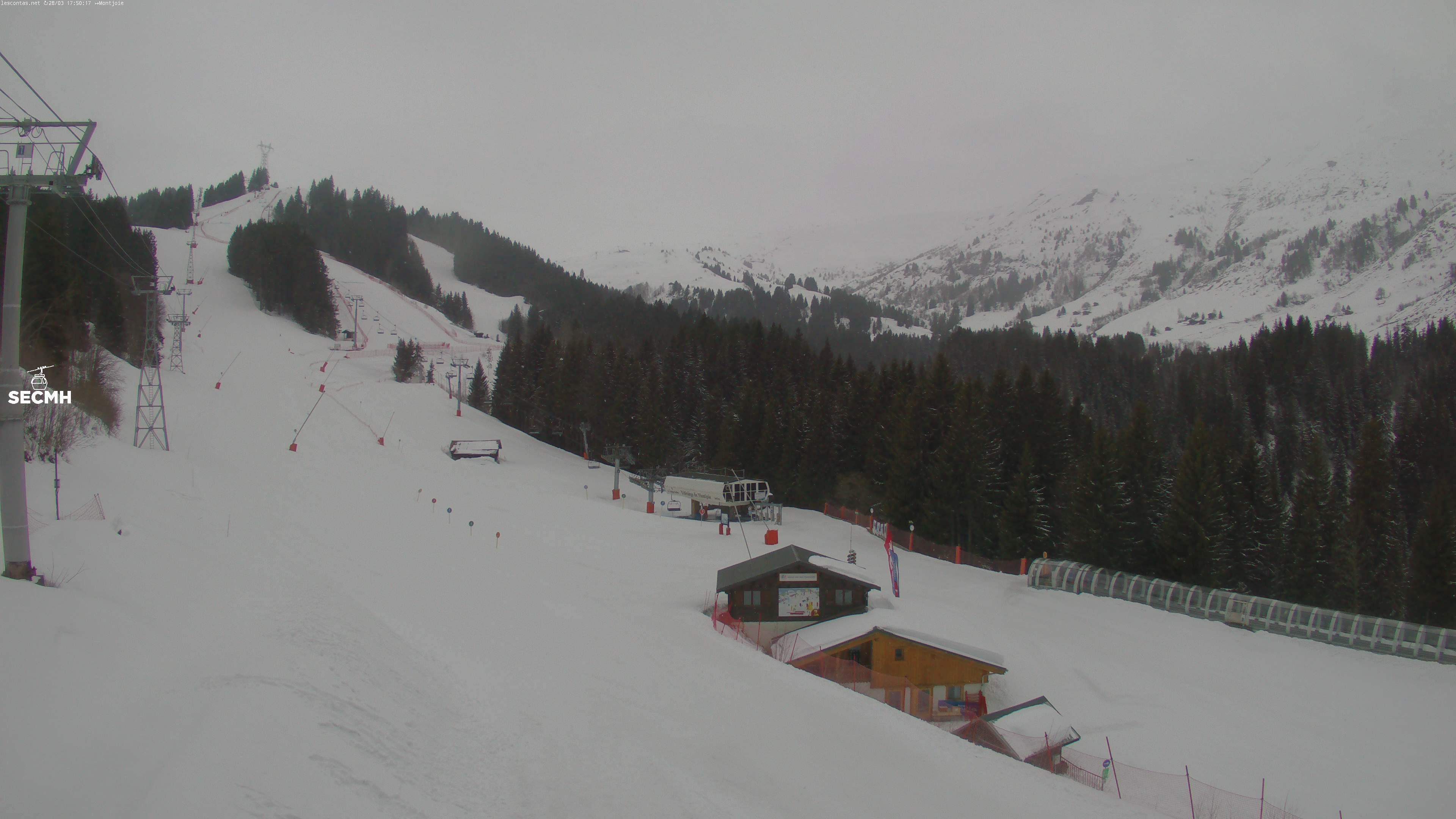 Archived image Webcam Les Contamines Montjoie: L'Etape