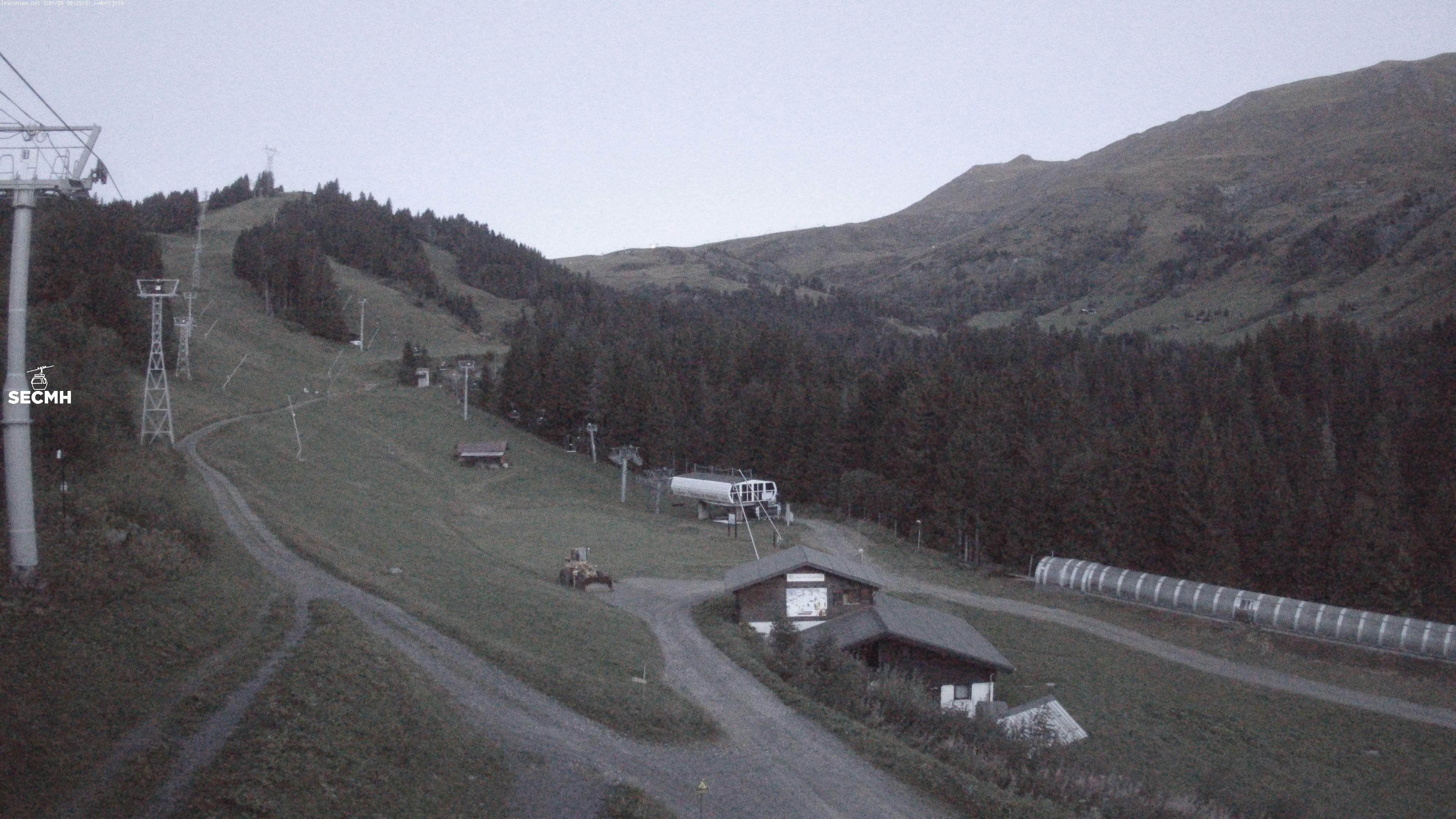 Archived image Webcam Les Contamines Montjoie: L'Etape