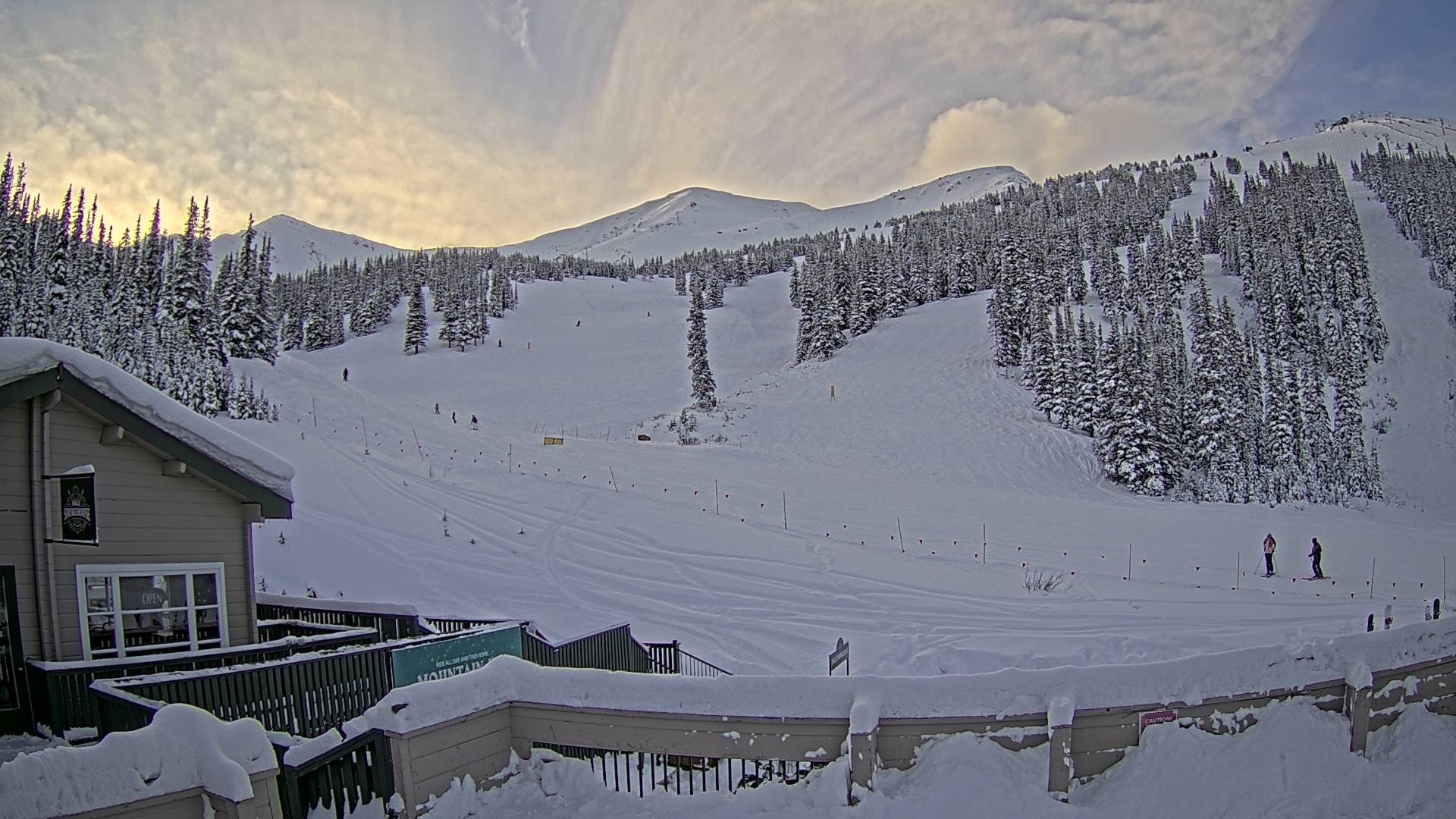 Archiv Foto Webcam Marmot Basin Mid Mountain, Alberta