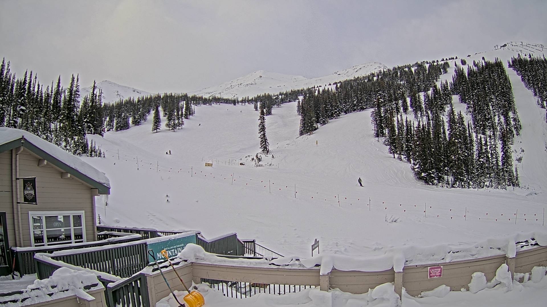 Archiv Foto Webcam Marmot Basin Mid Mountain, Alberta