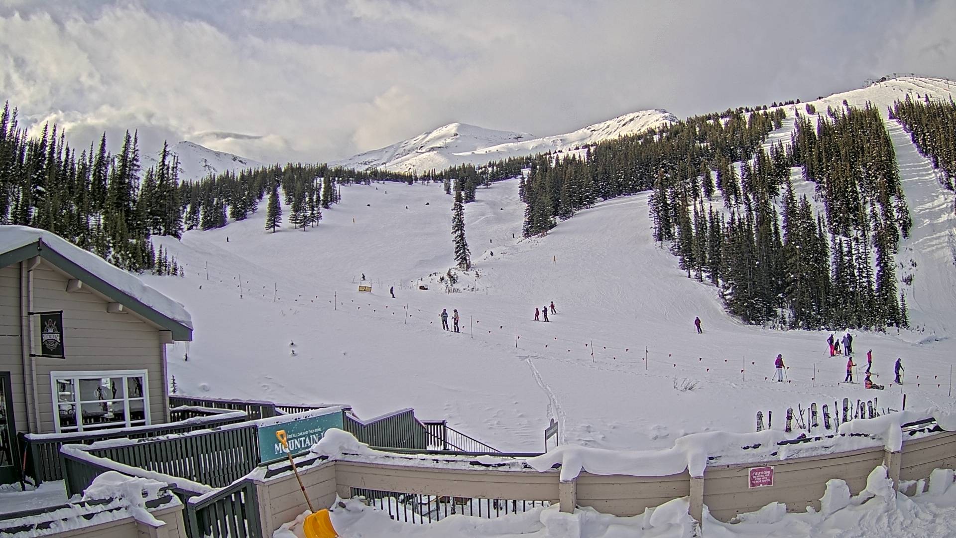 Archiv Foto Webcam Marmot Basin Mid Mountain, Alberta