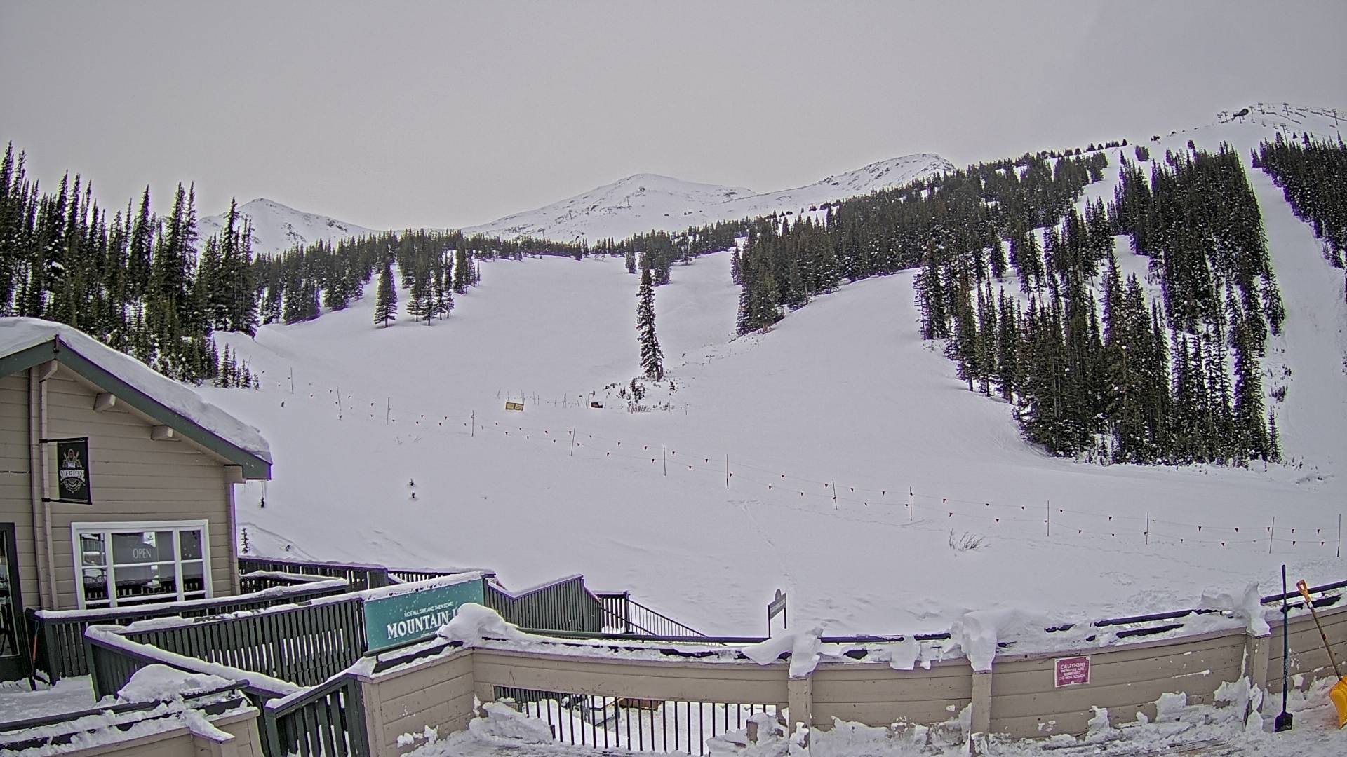 Archiv Foto Webcam Marmot Basin Mid Mountain, Alberta