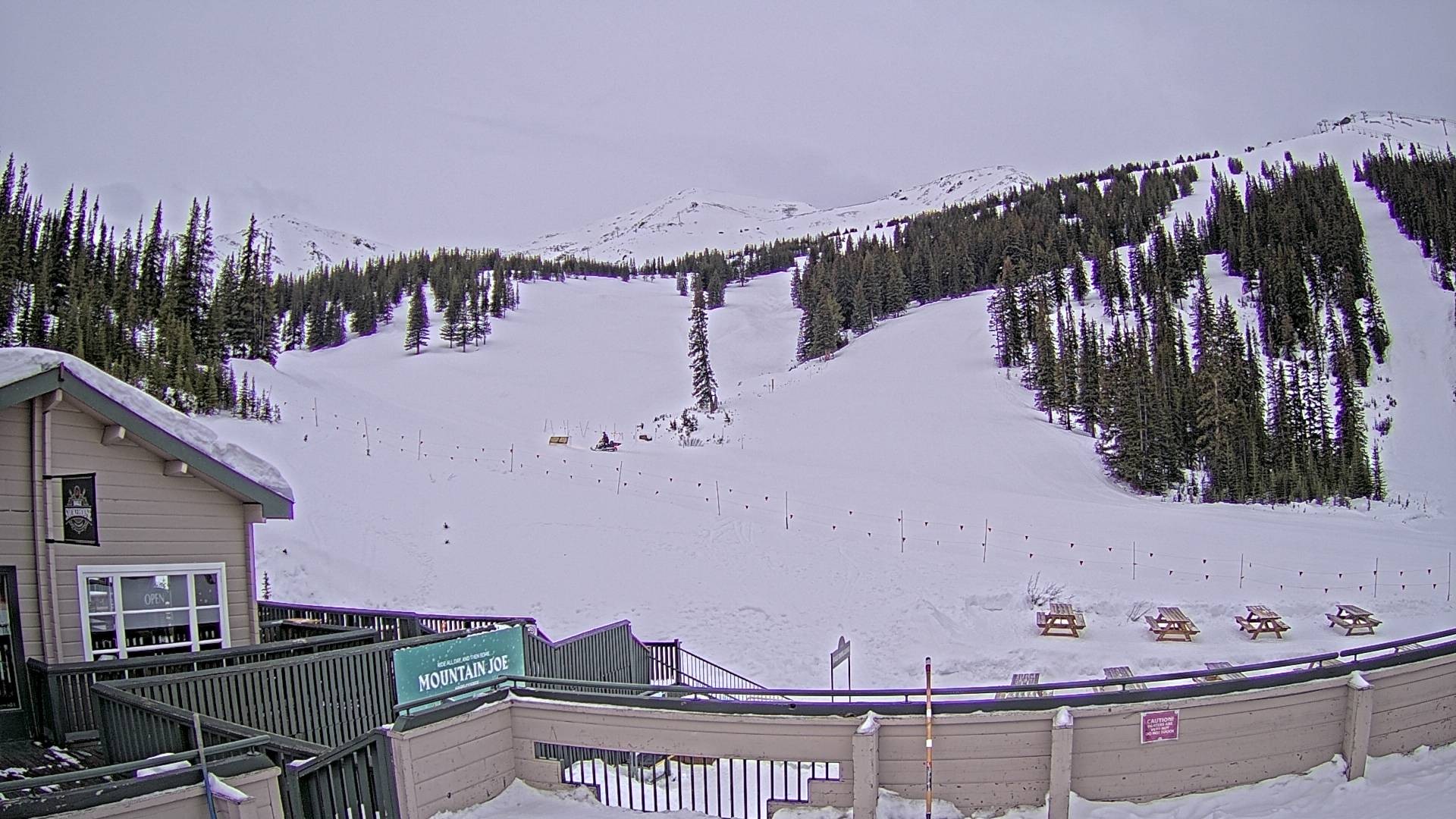 Archiv Foto Webcam Marmot Basin Mid Mountain, Alberta