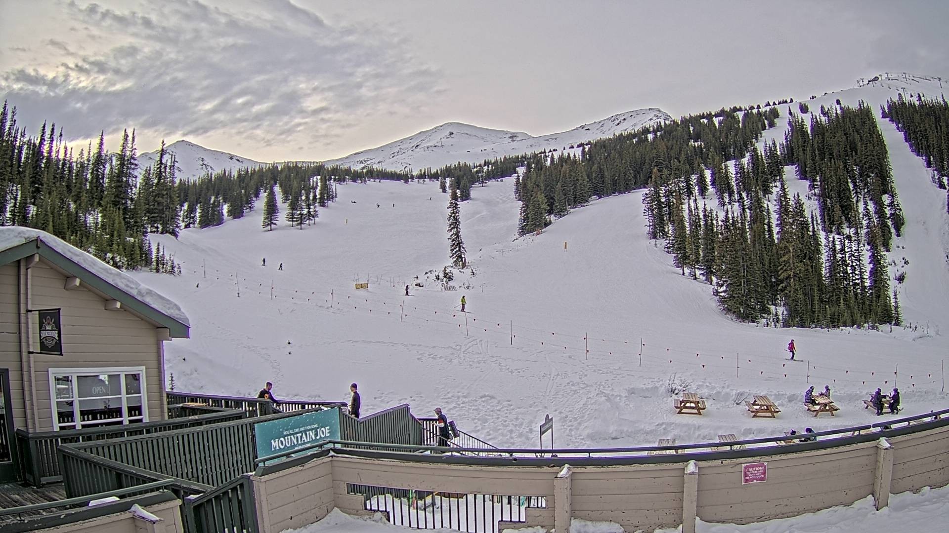 Archiv Foto Webcam Marmot Basin Mid Mountain, Alberta