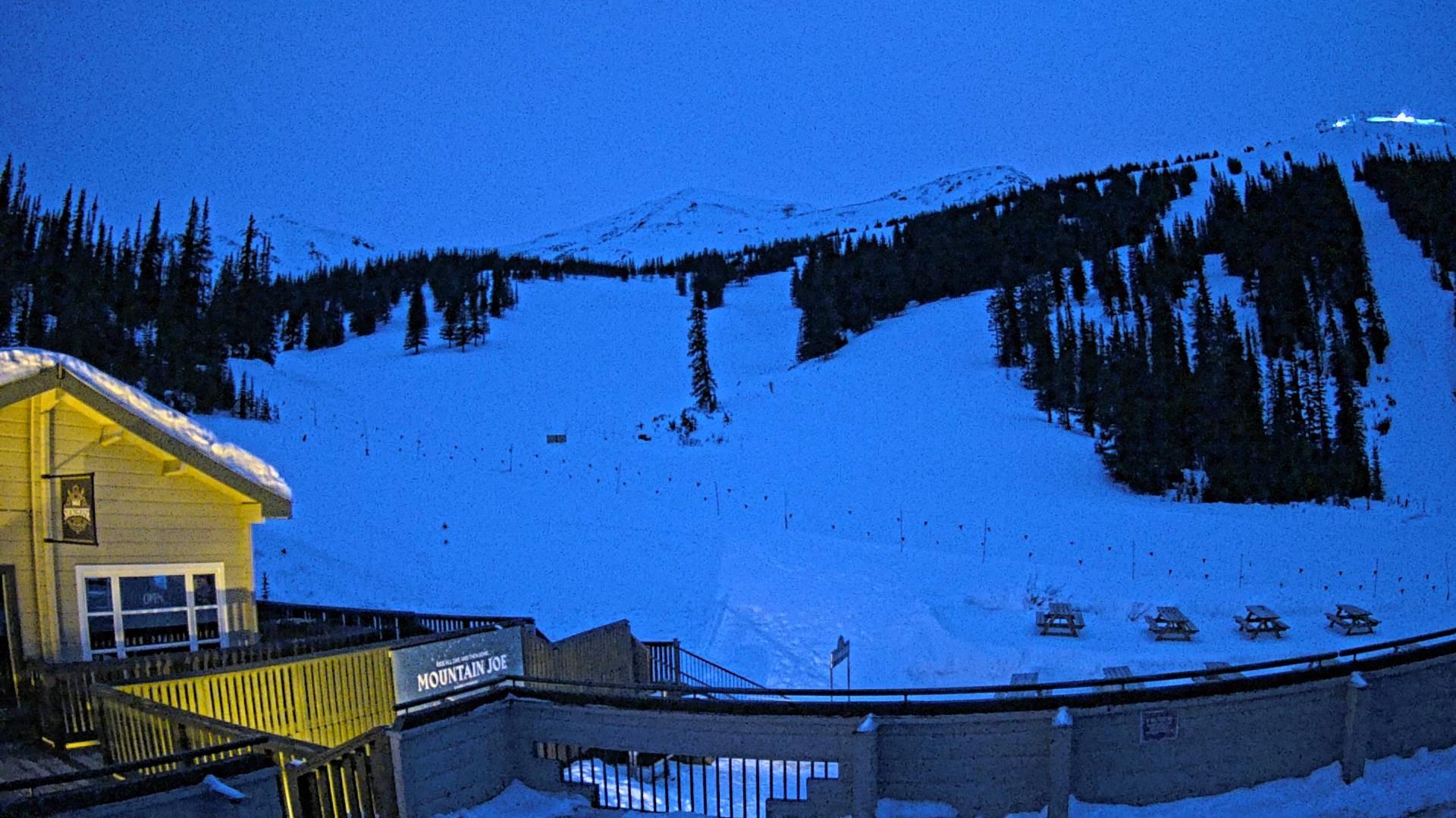 Archiv Foto Webcam Marmot Basin Mid Mountain, Alberta