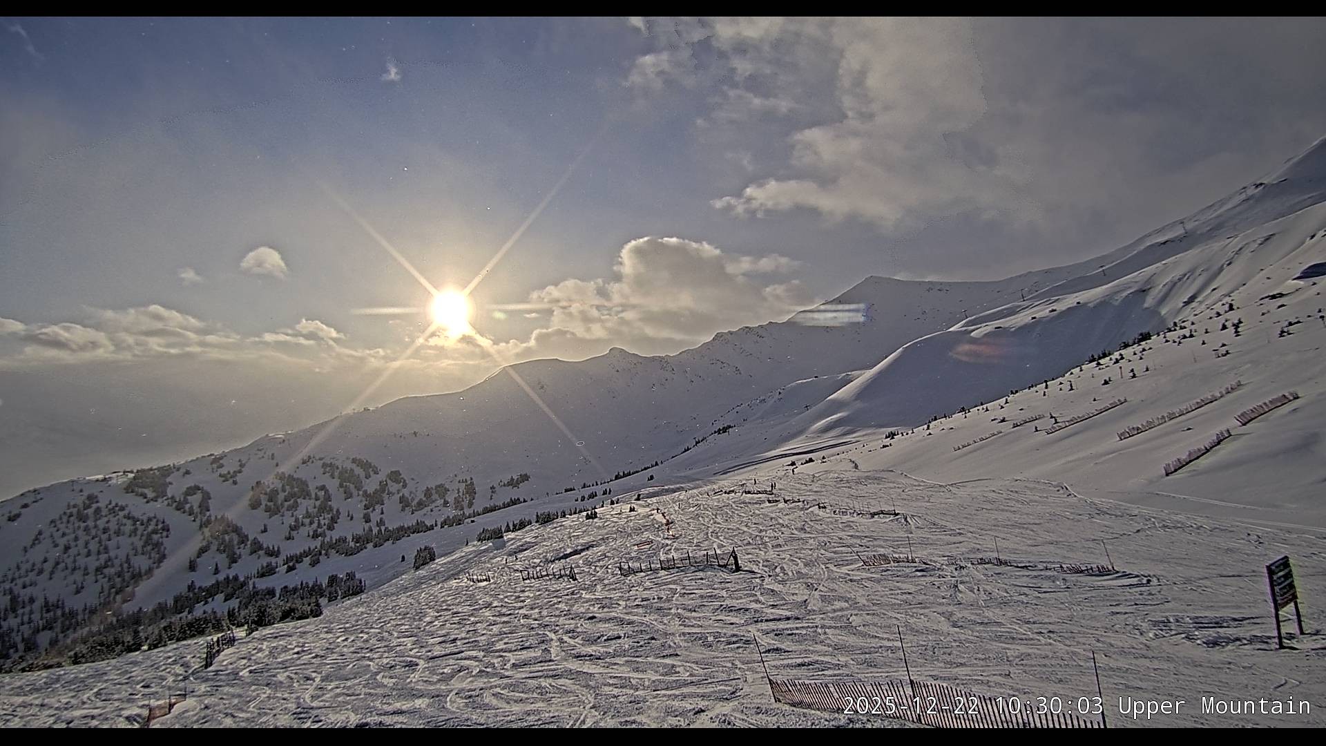 Archiv Foto Webcam Marmot Basin Upper Mountain, Alberta
