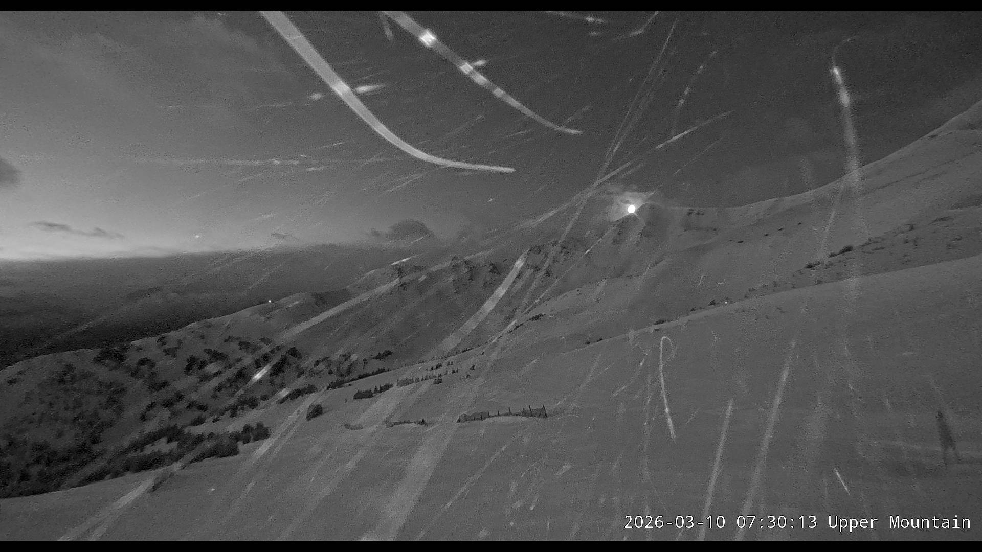Archiv Foto Webcam Marmot Basin Upper Mountain, Alberta