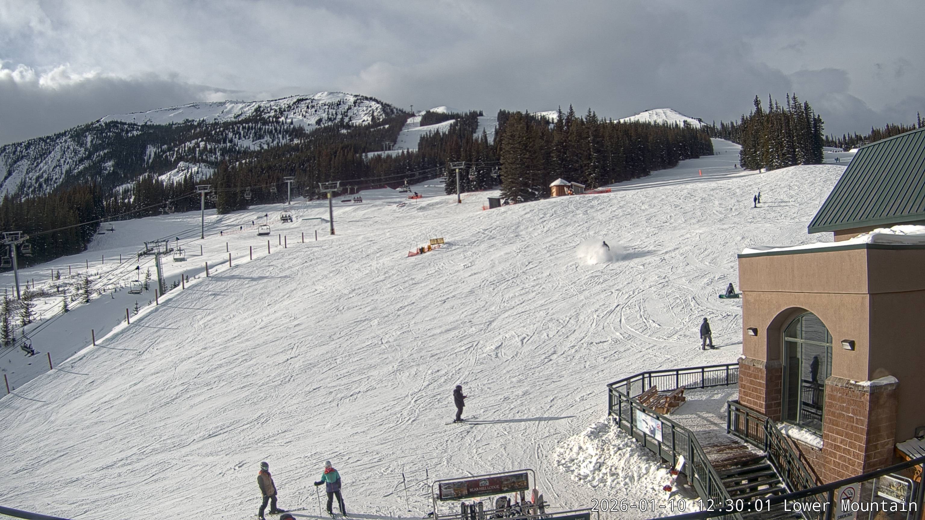 Archiv Foto Webcam Talstation Marmot Basin, Alberta