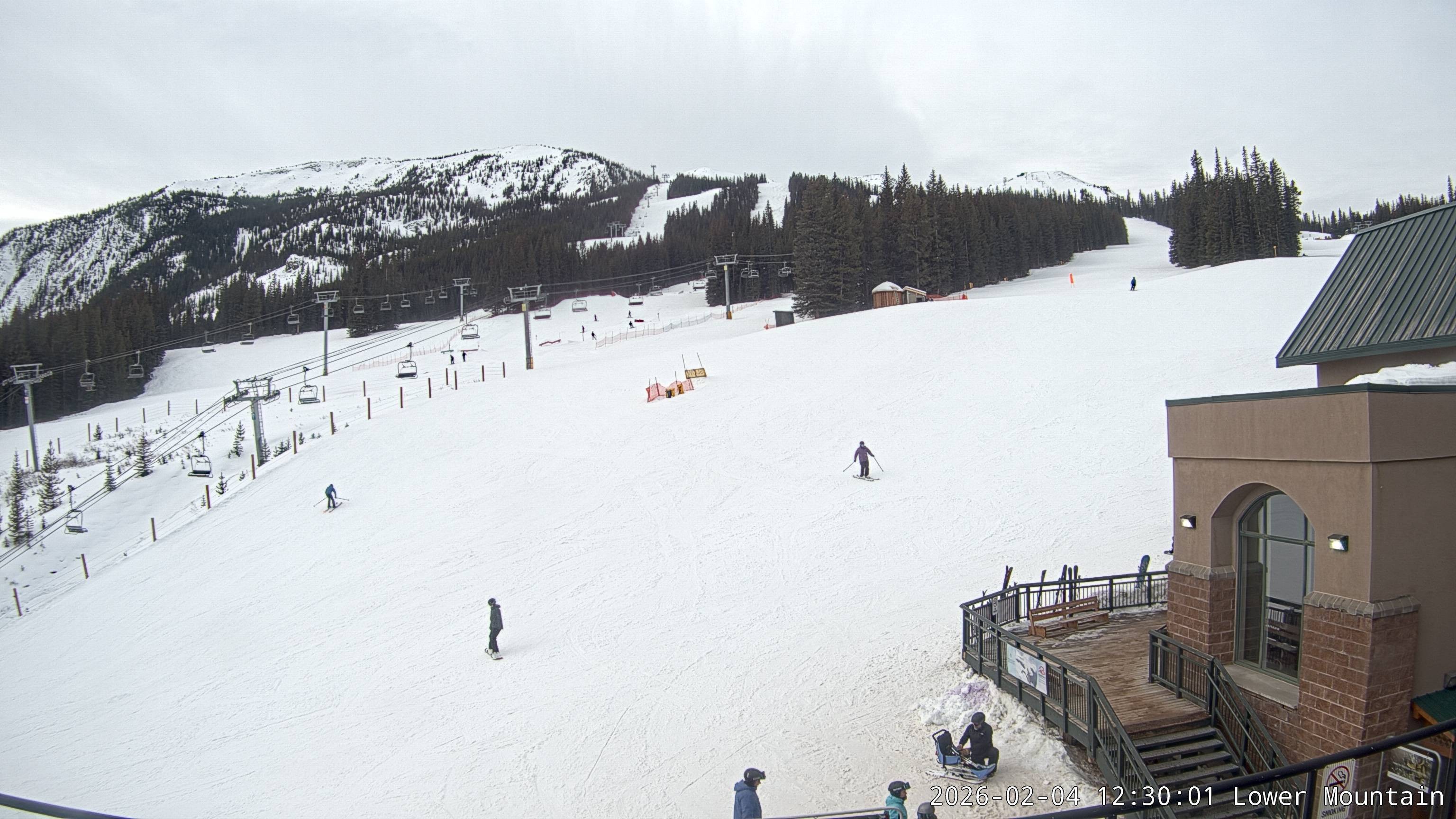 Archiv Foto Webcam Talstation Marmot Basin, Alberta