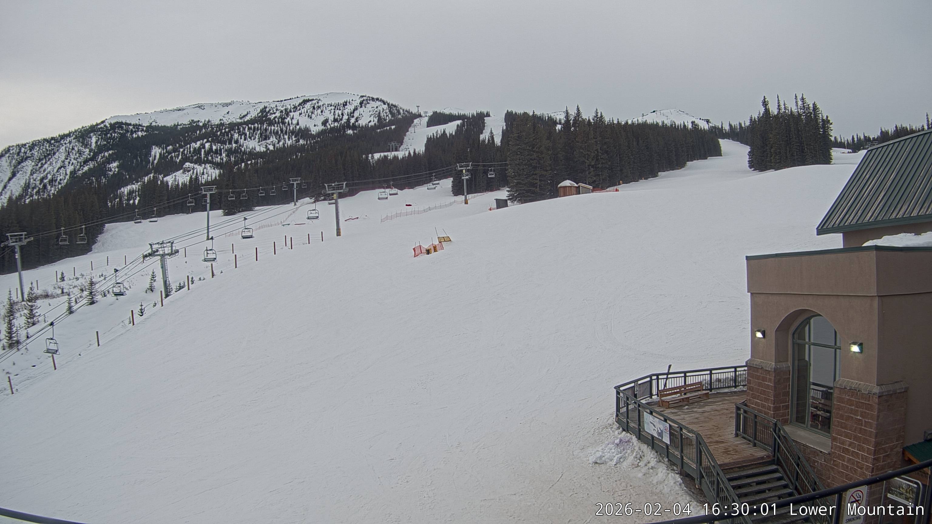 Archiv Foto Webcam Talstation Marmot Basin, Alberta