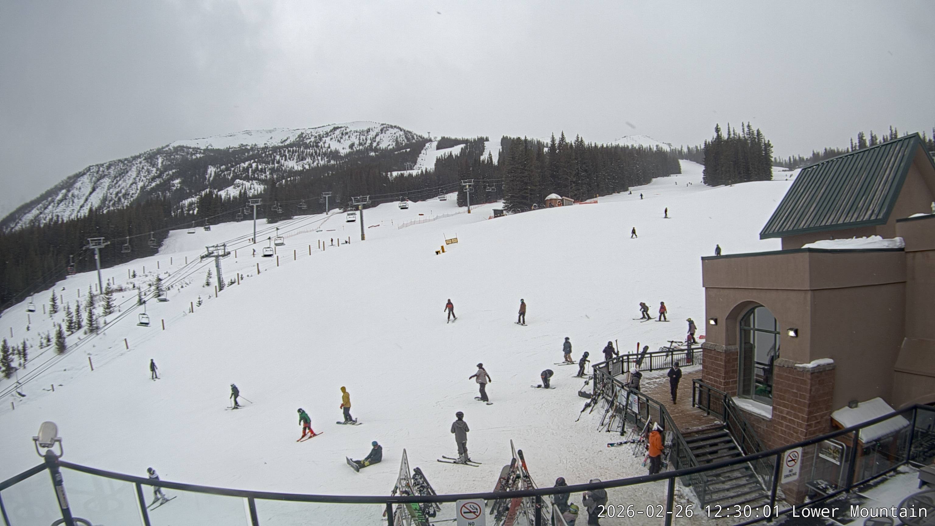 Archiv Foto Webcam Talstation Marmot Basin, Alberta