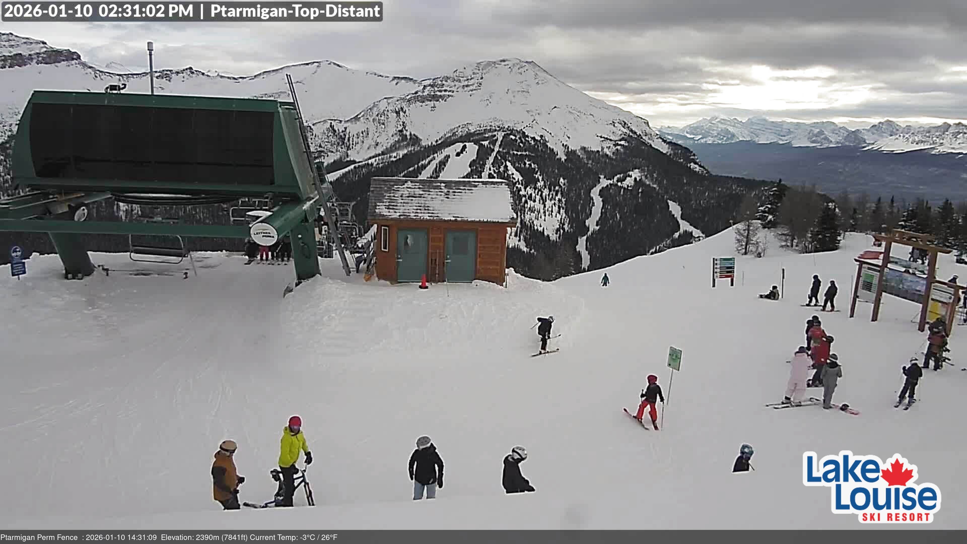 Archived image Webcam Outlook Chateau Lake Louise