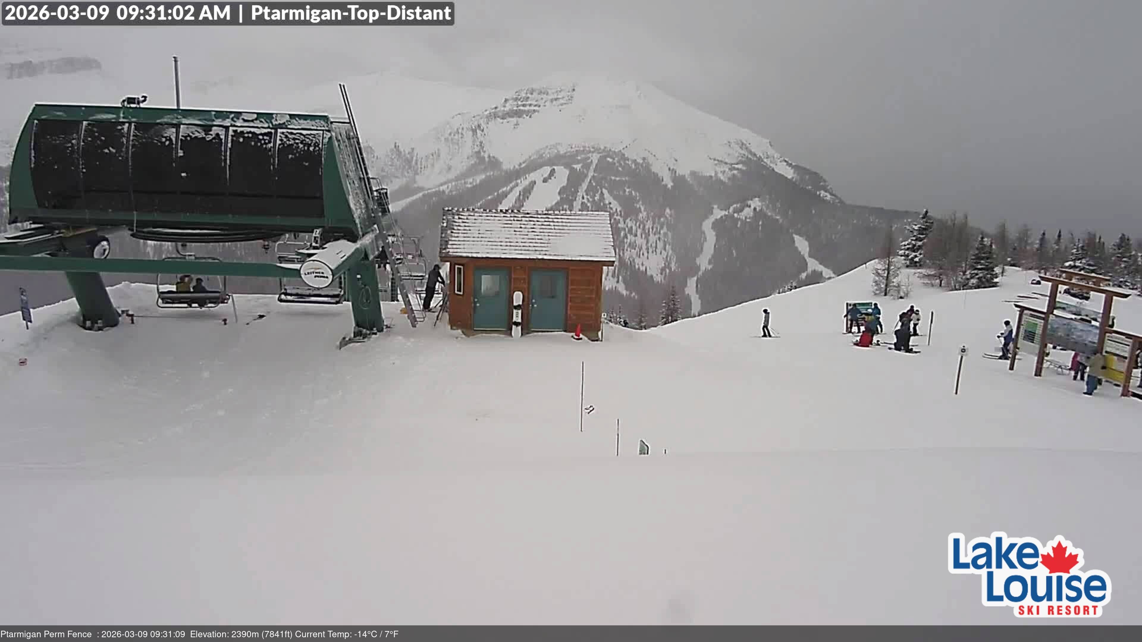 Archived image Webcam Outlook Chateau Lake Louise