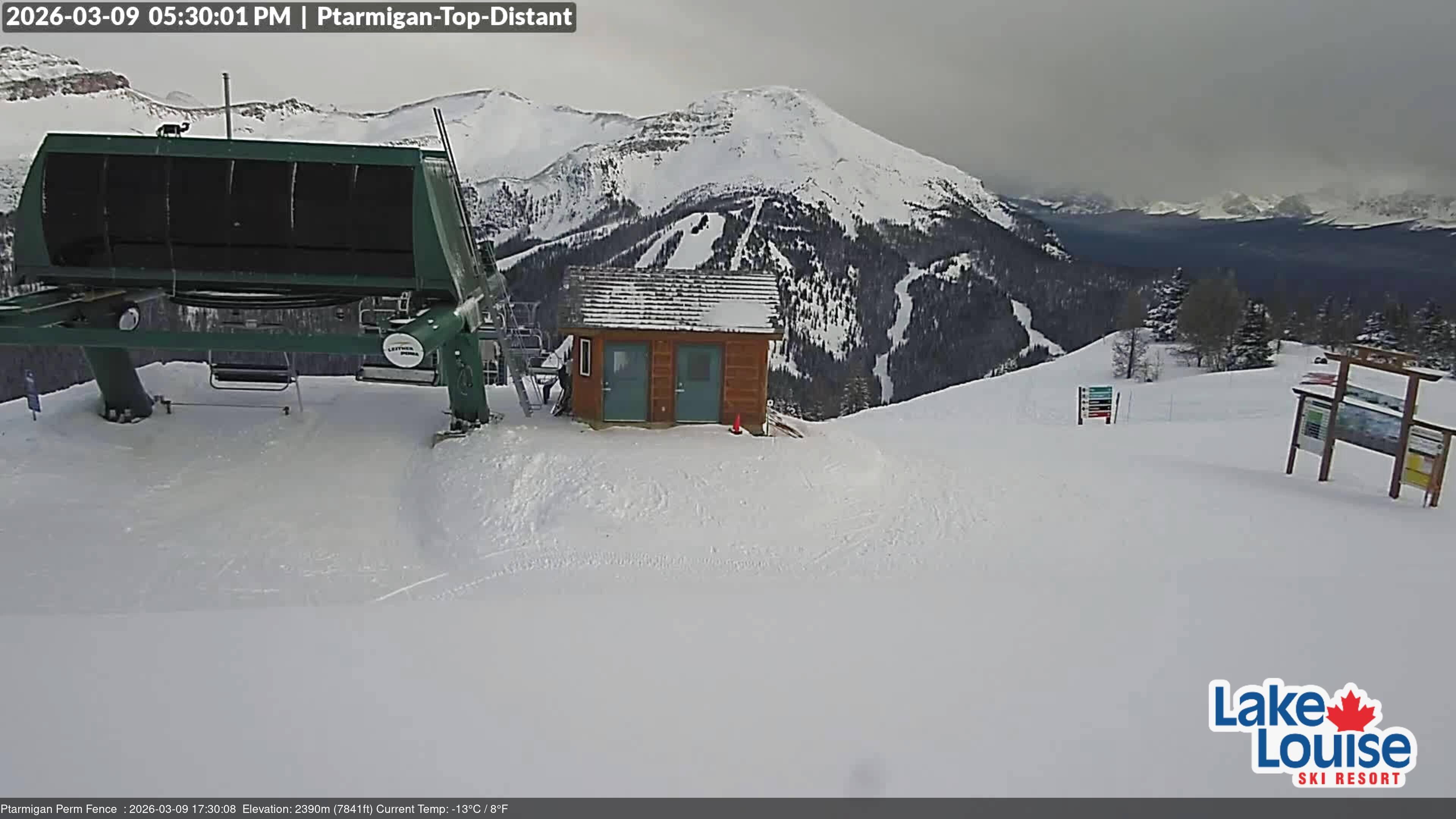 Archived image Webcam Outlook Chateau Lake Louise