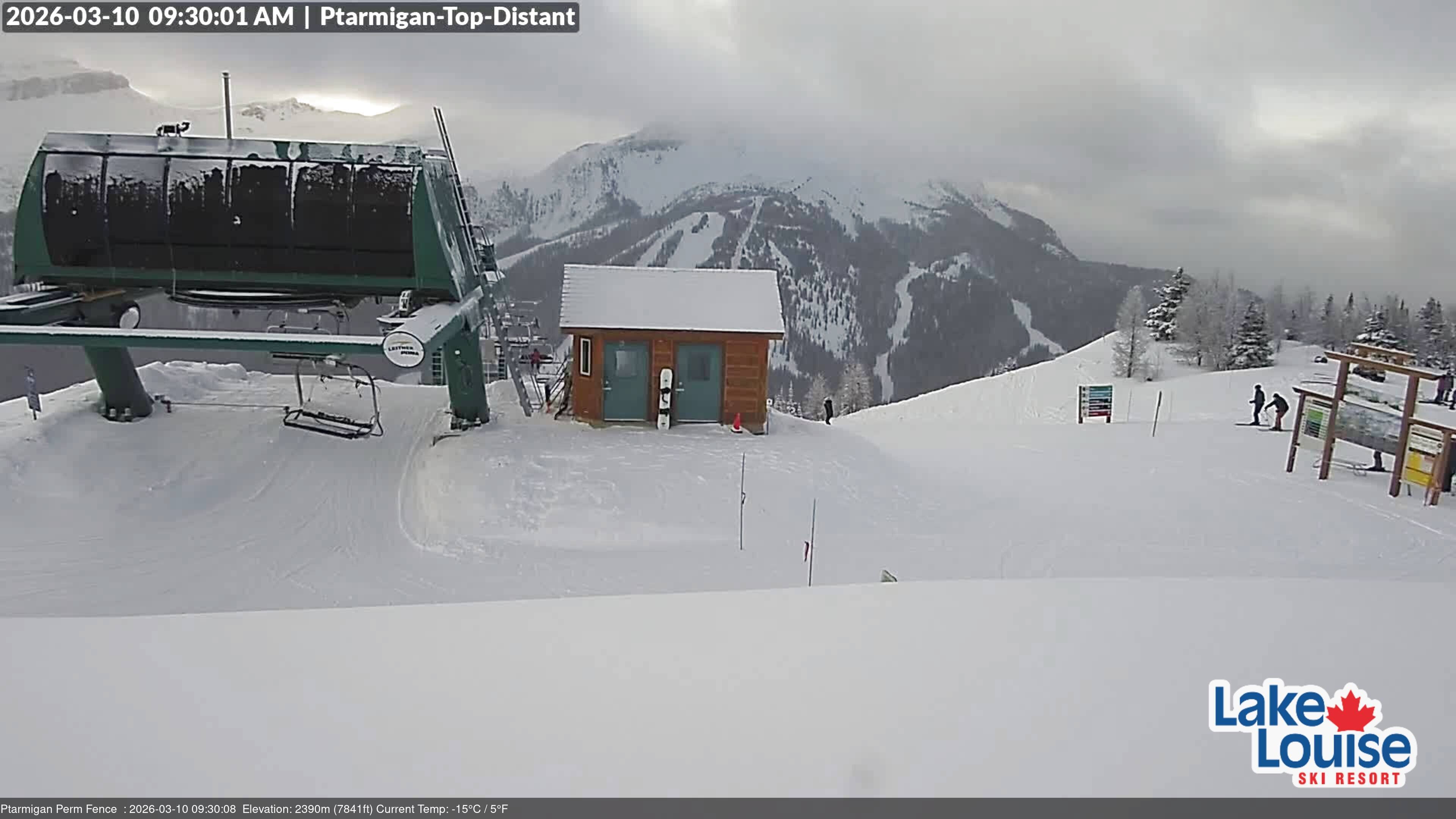 Archived image Webcam Outlook Chateau Lake Louise