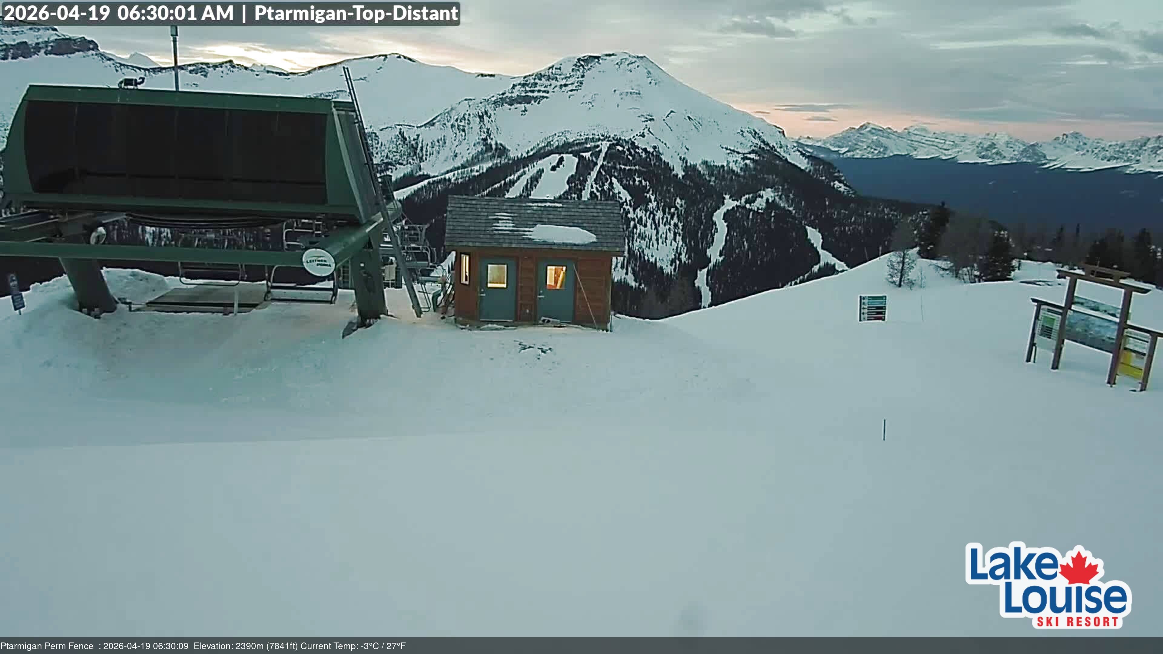Archived image Webcam Outlook Chateau Lake Louise