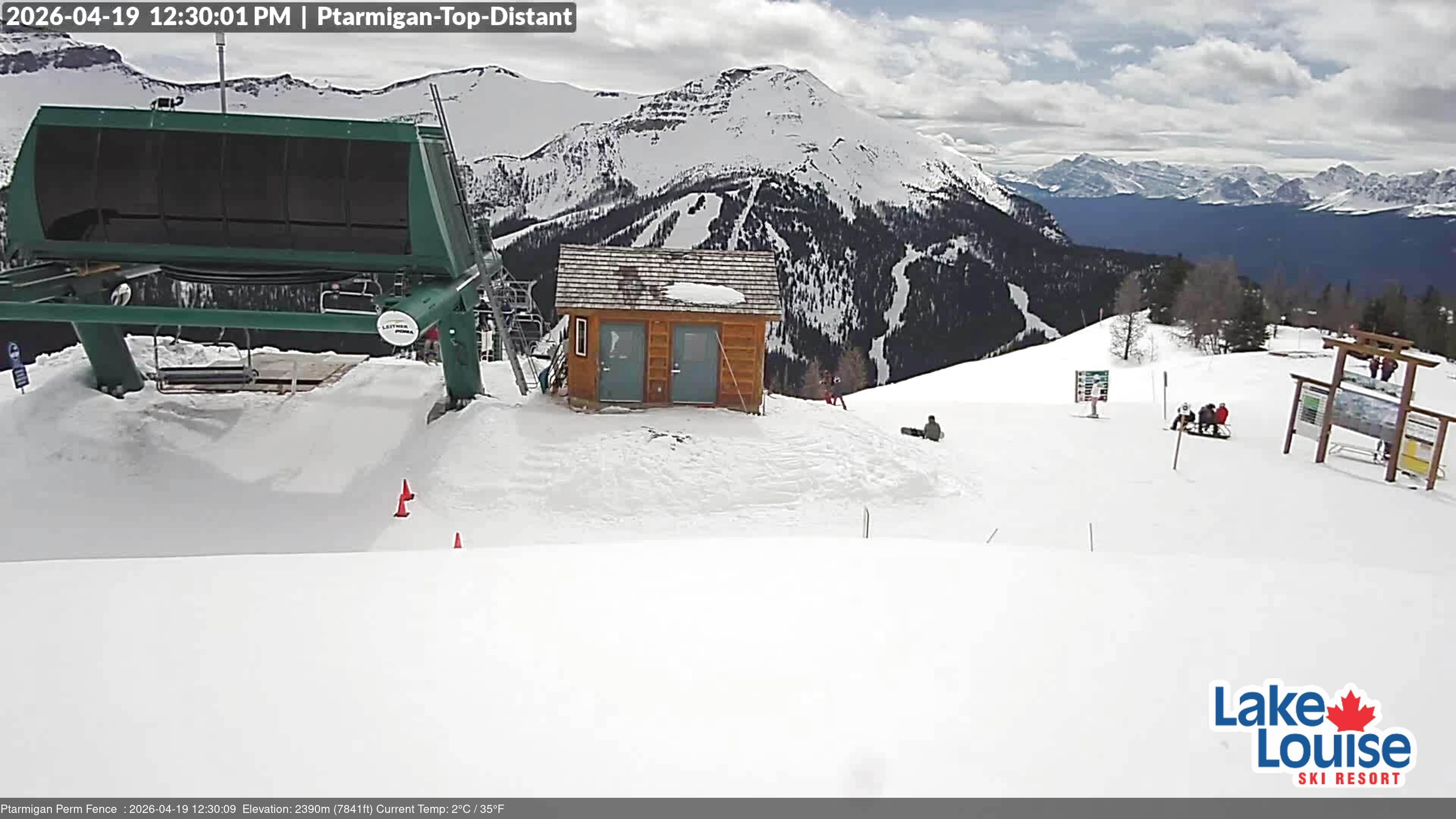 Archived image Webcam Outlook Chateau Lake Louise