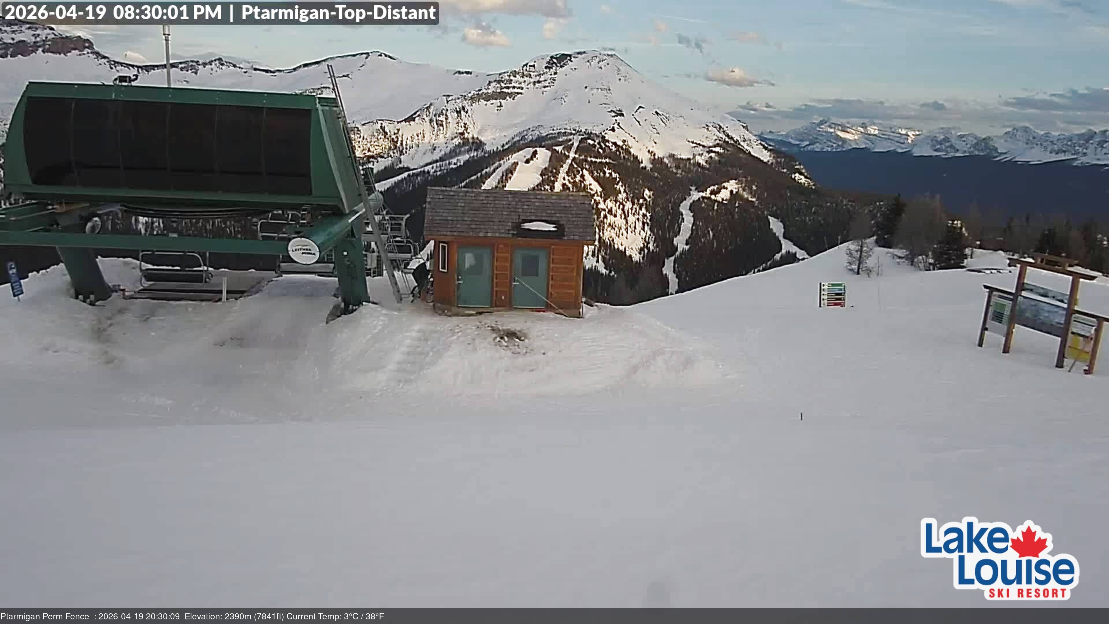 Archived image Webcam Outlook Chateau Lake Louise