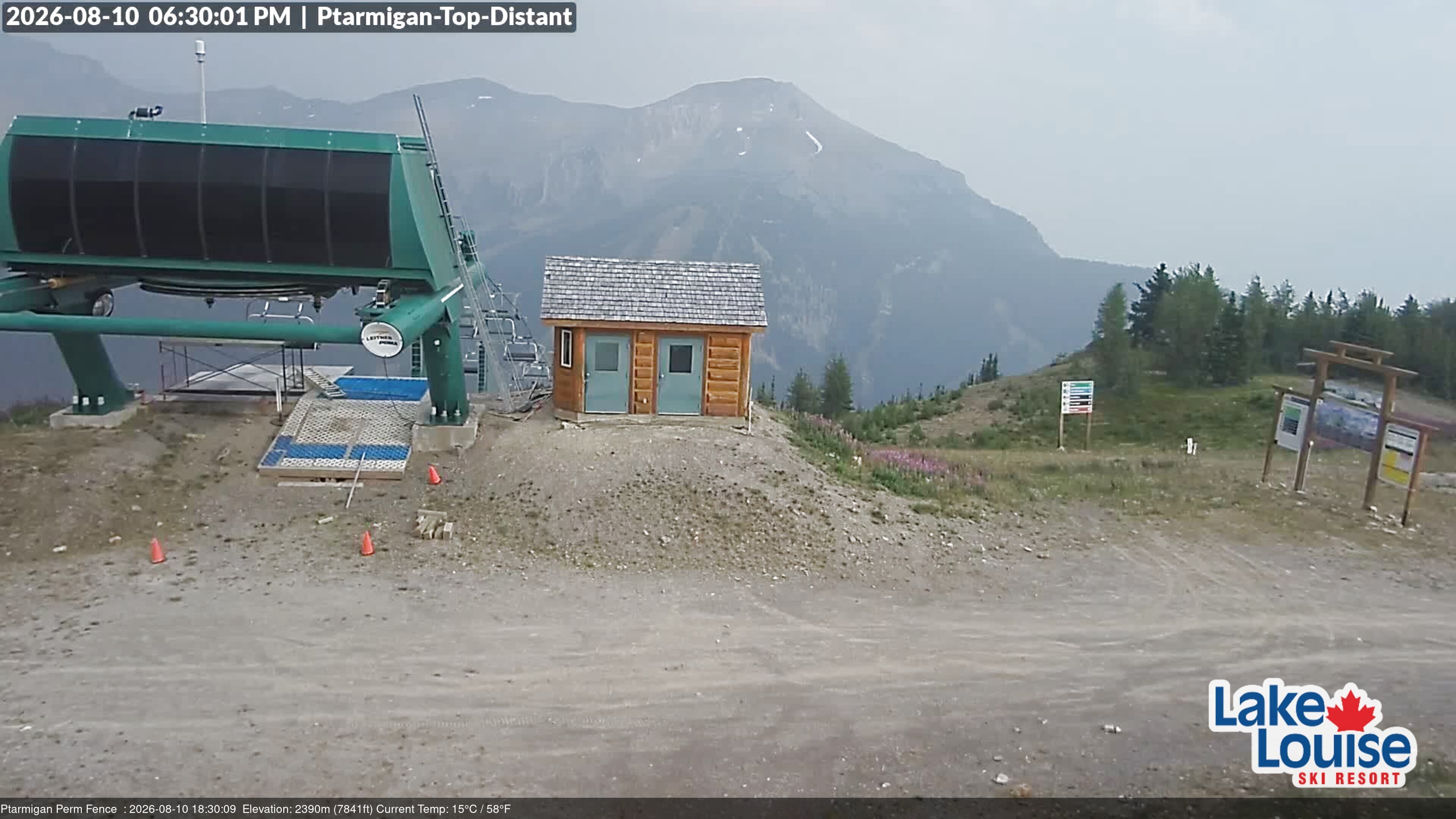 Archived image Webcam Outlook Chateau Lake Louise