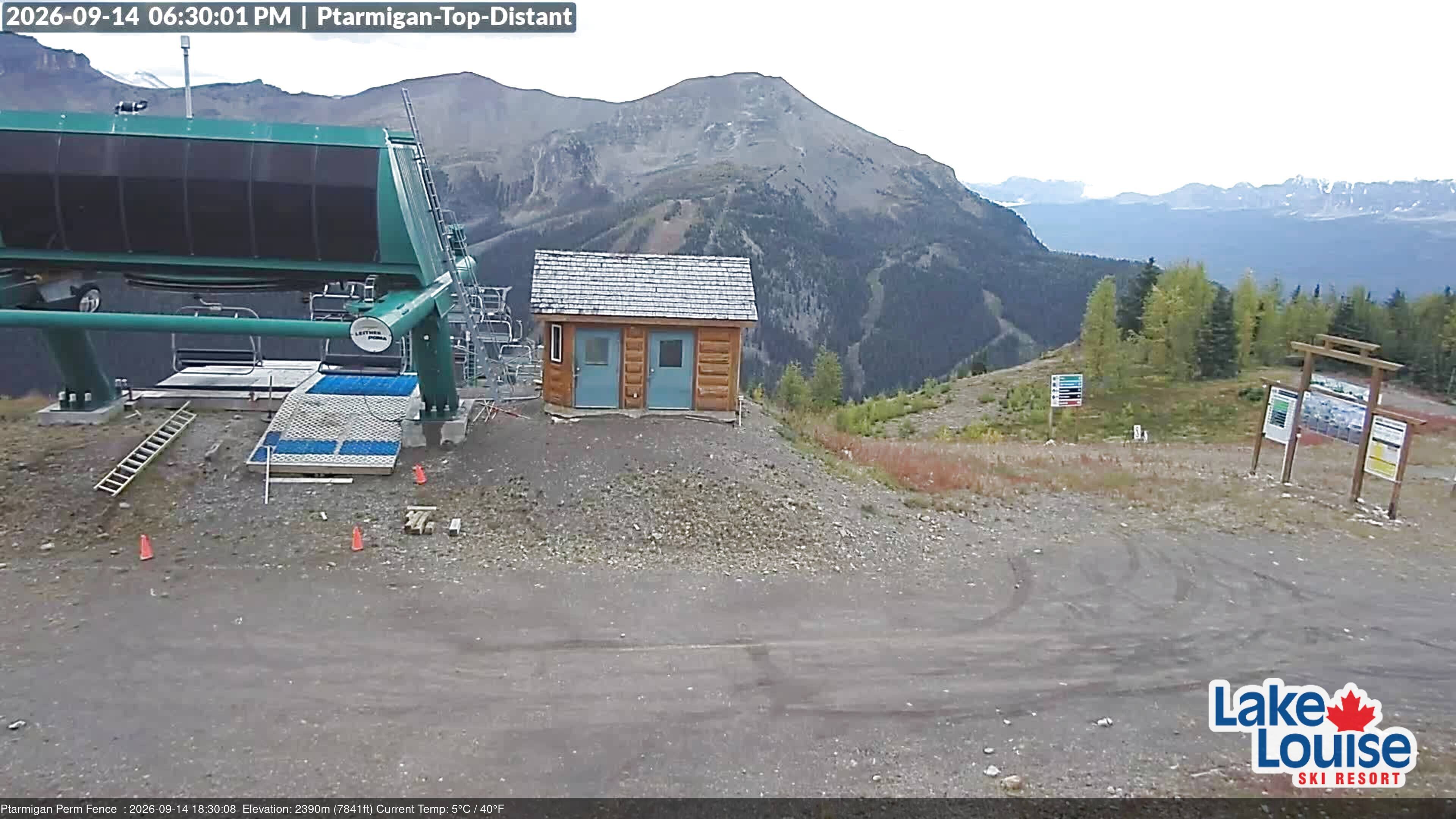 Archived image Webcam Outlook Chateau Lake Louise