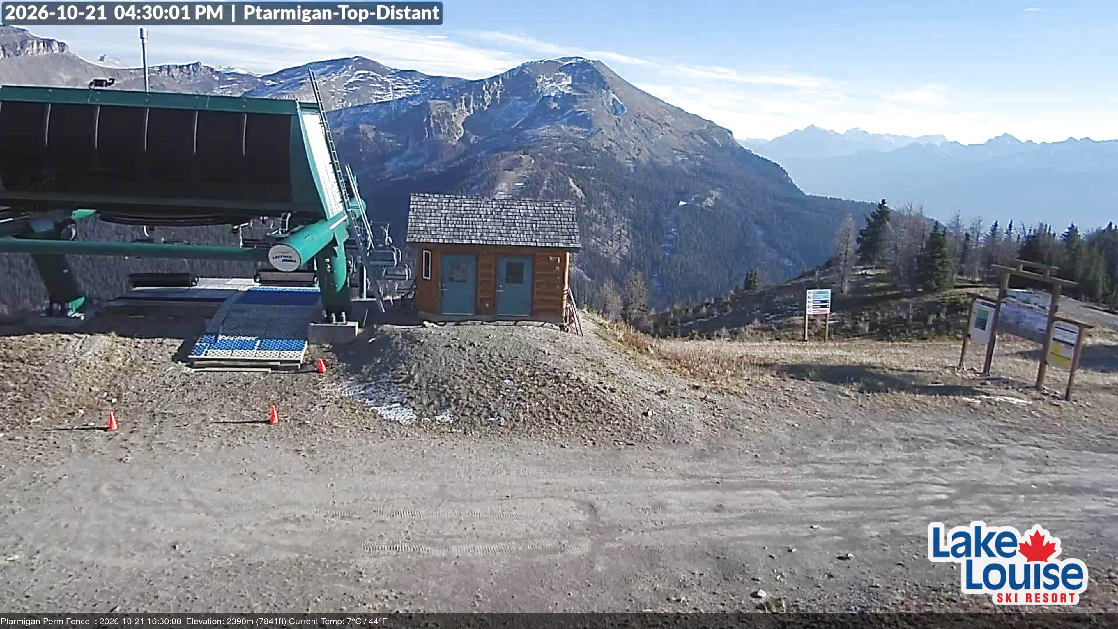 Archived image Webcam Outlook Chateau Lake Louise