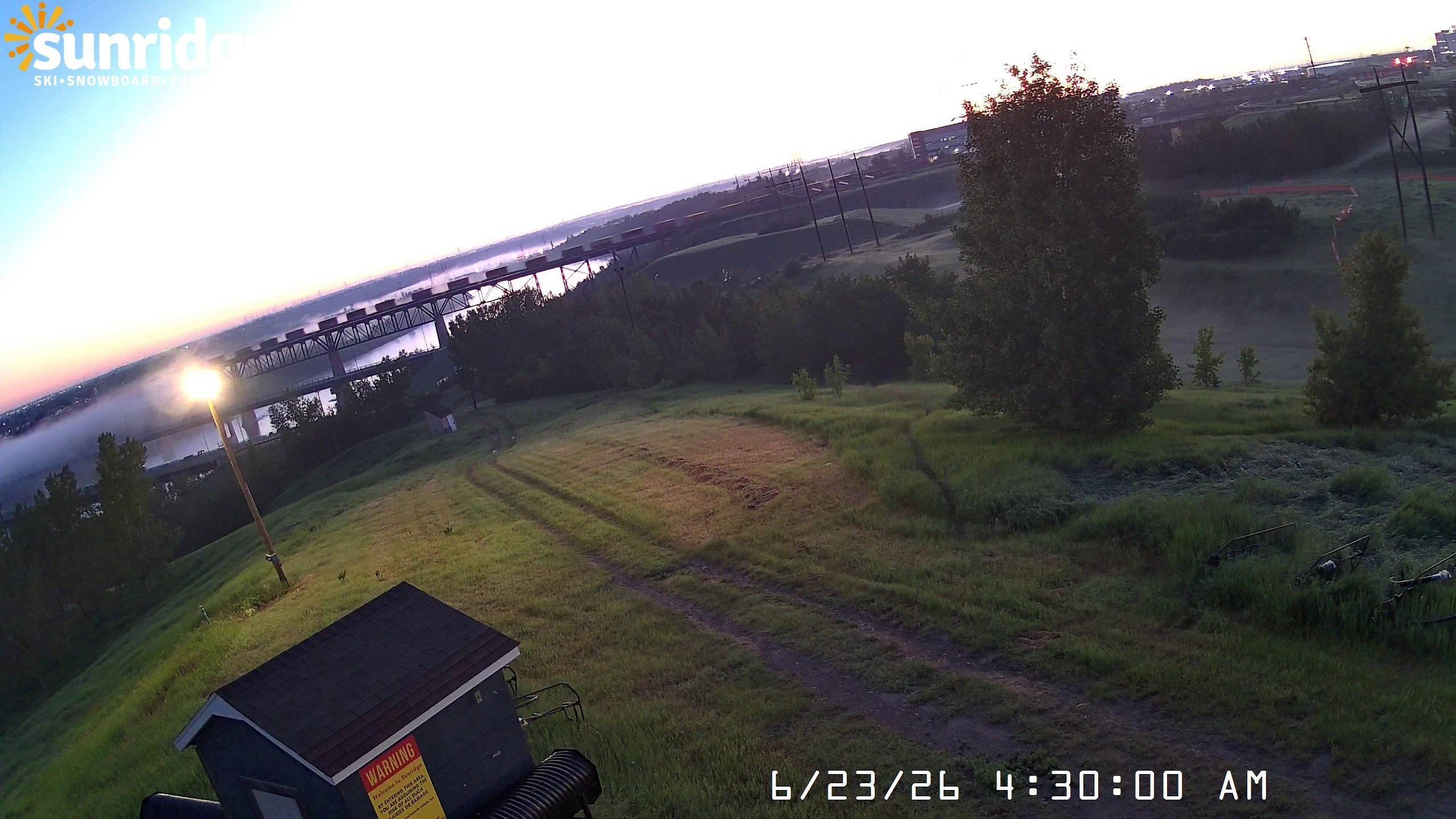 Archived image Webcam Sunridge Skiarea (Alberte, Canda)