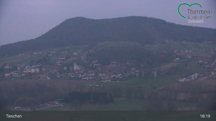 Archiv Foto Webcam Ortsblick Tieschen