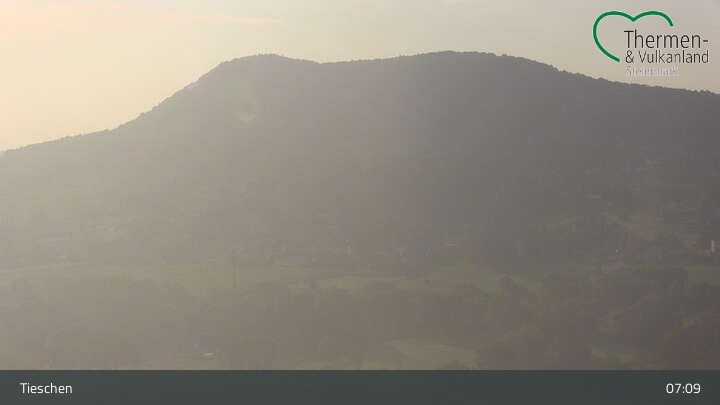 Archived image Webcam Tieschen Town View