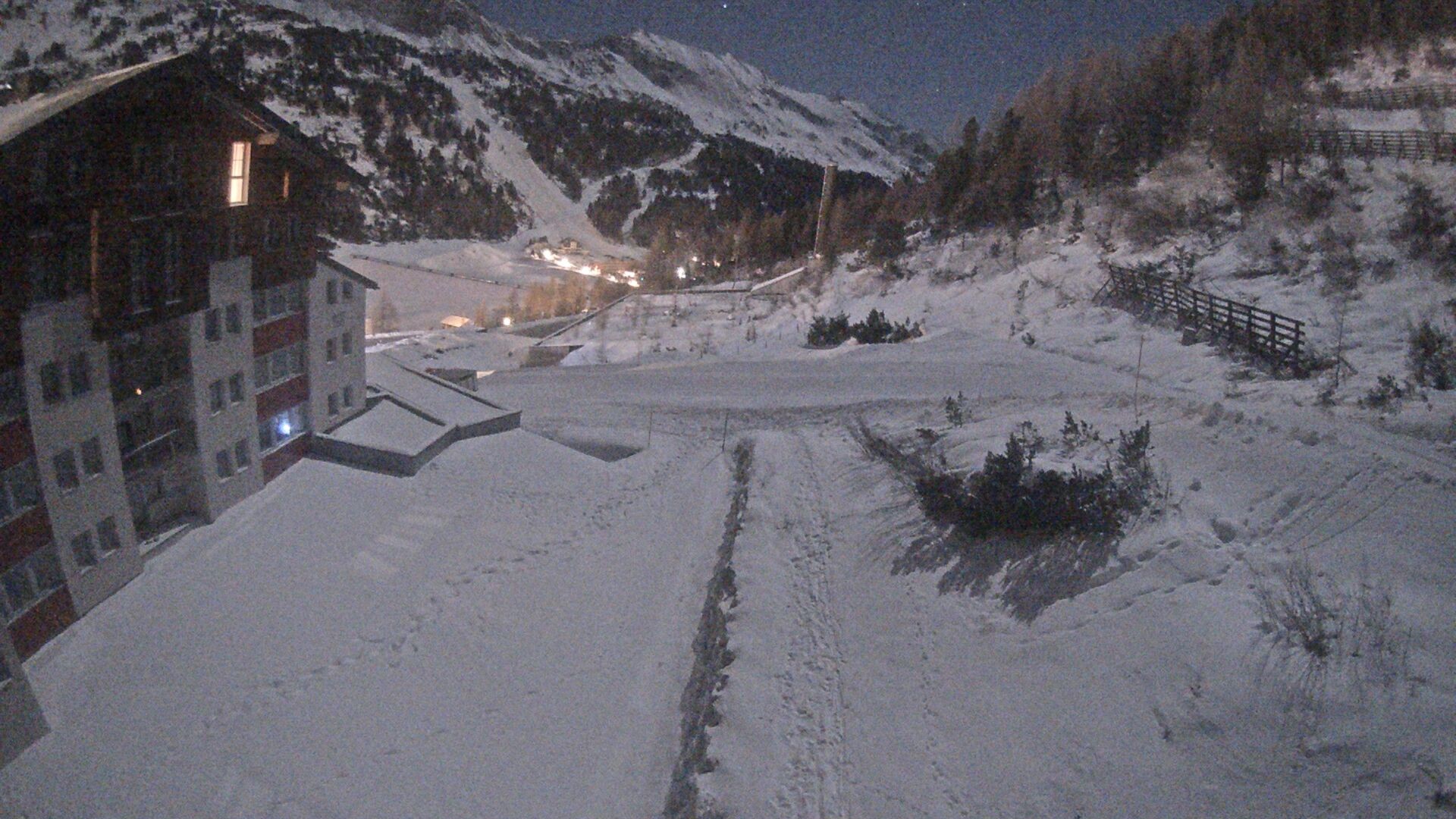 Archiv Foto Webcam Obertauern – Blick Hotel Enzian