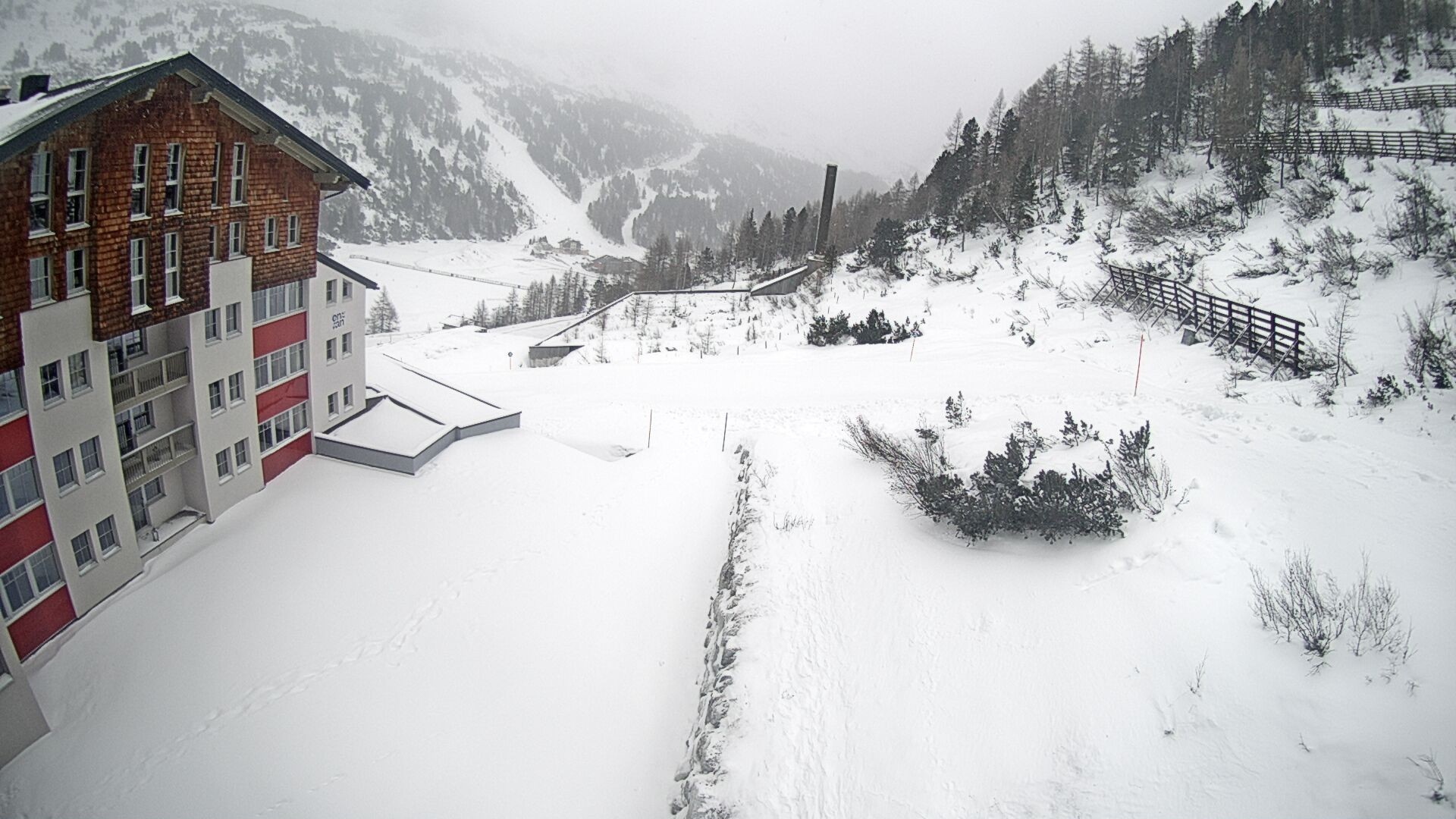 Archiv Foto Webcam Obertauern – Blick Hotel Enzian