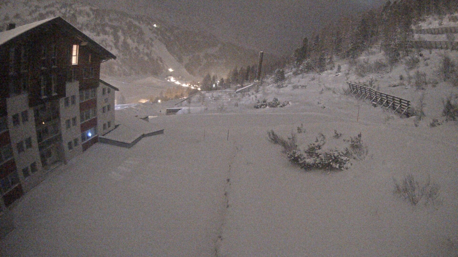 Archiv Foto Webcam Obertauern – Blick Hotel Enzian