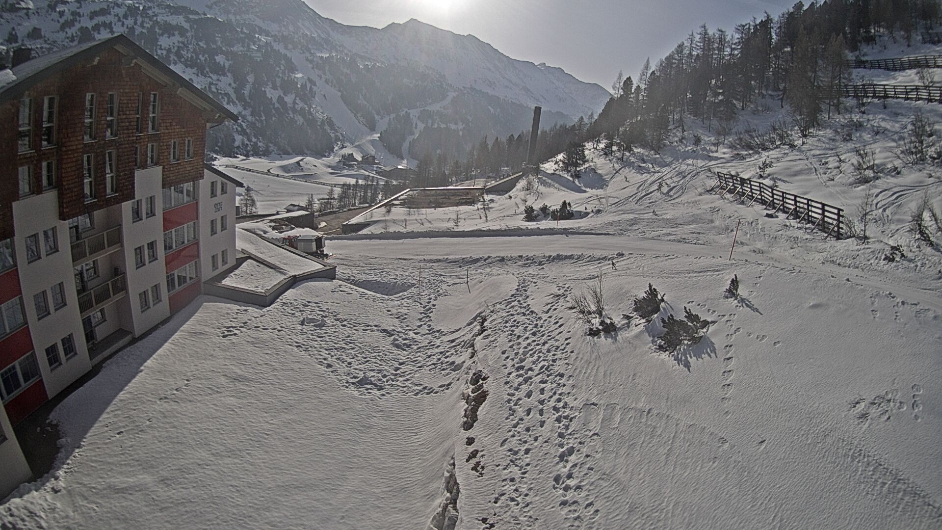 Archiv Foto Webcam Obertauern – Blick Hotel Enzian