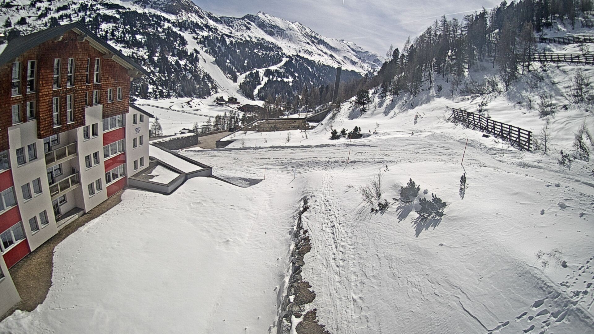 Archiv Foto Webcam Obertauern – Blick Hotel Enzian