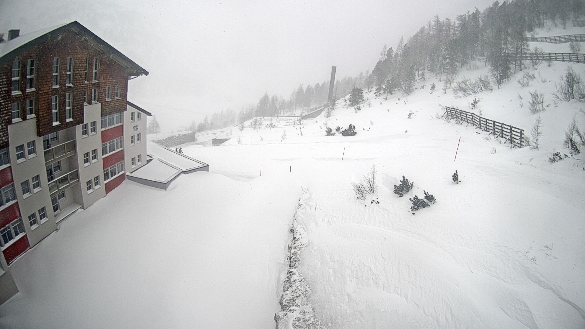 Archiv Foto Webcam Obertauern – Blick Hotel Enzian