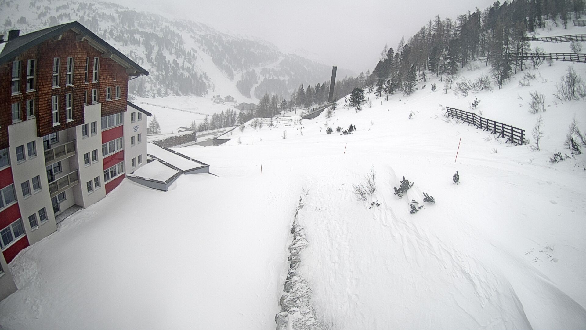 Archiv Foto Webcam Obertauern – Blick Hotel Enzian