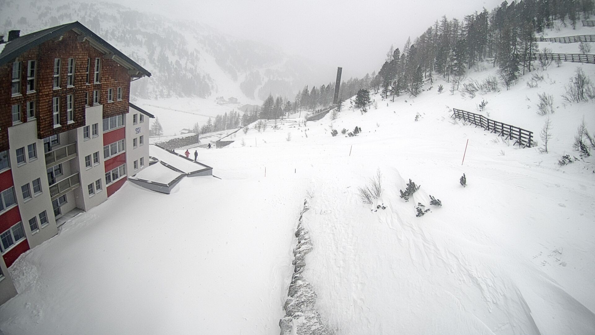 Archiv Foto Webcam Obertauern – Blick Hotel Enzian