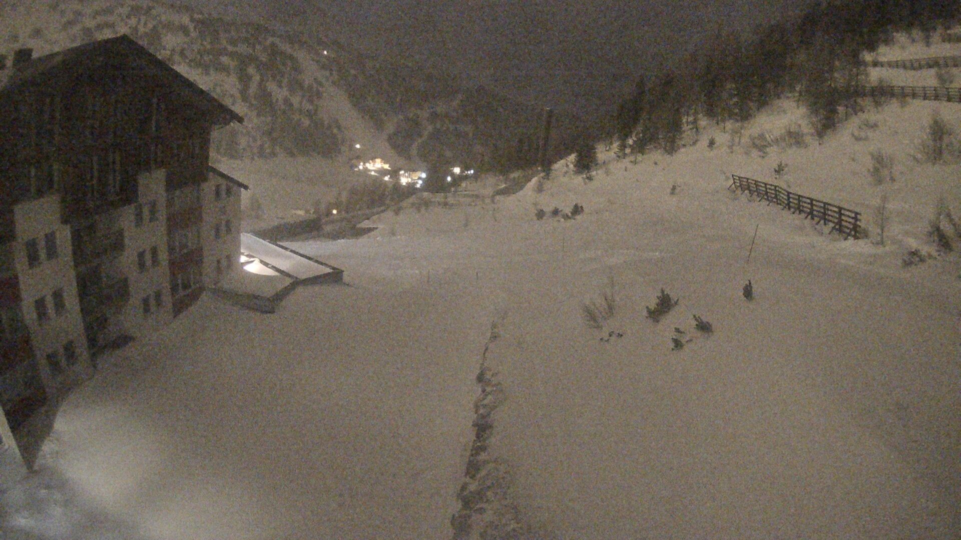 Archiv Foto Webcam Obertauern – Blick Hotel Enzian