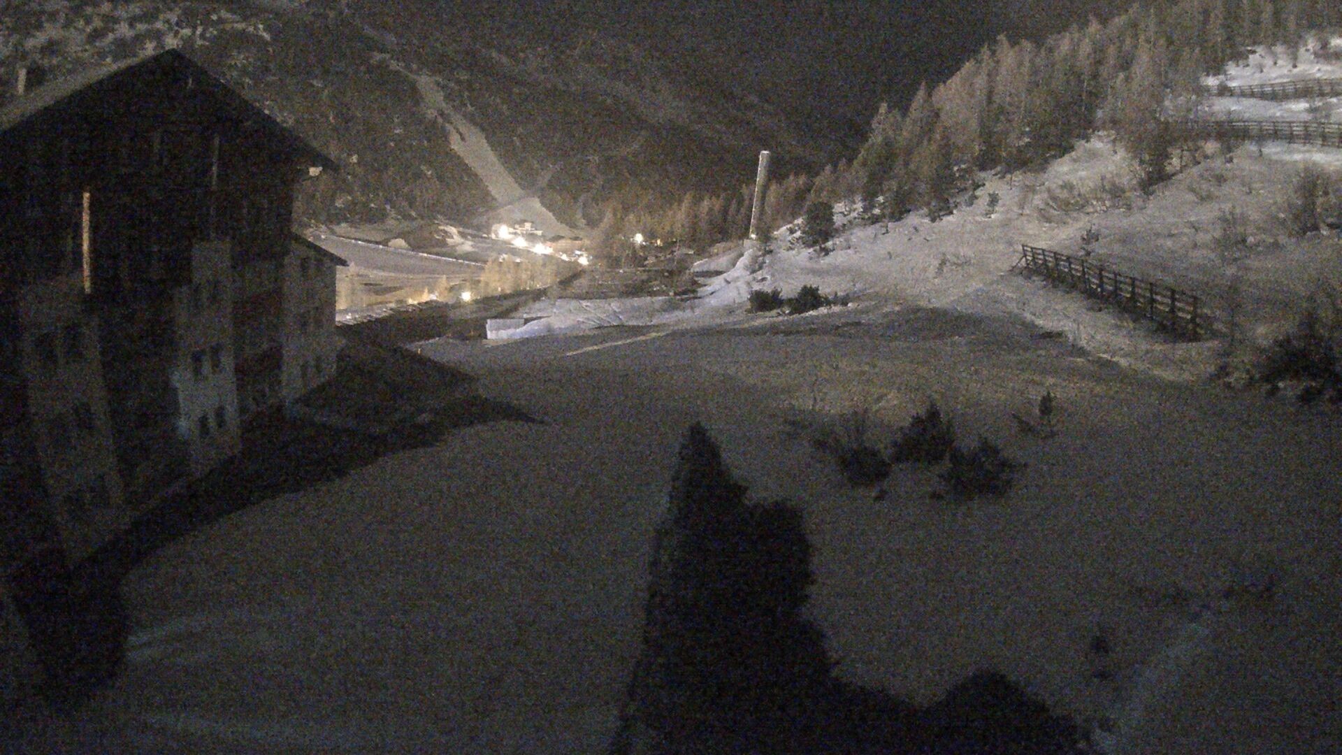 Archived image Webcam Ausblick Hotel Enzian in Obertauern