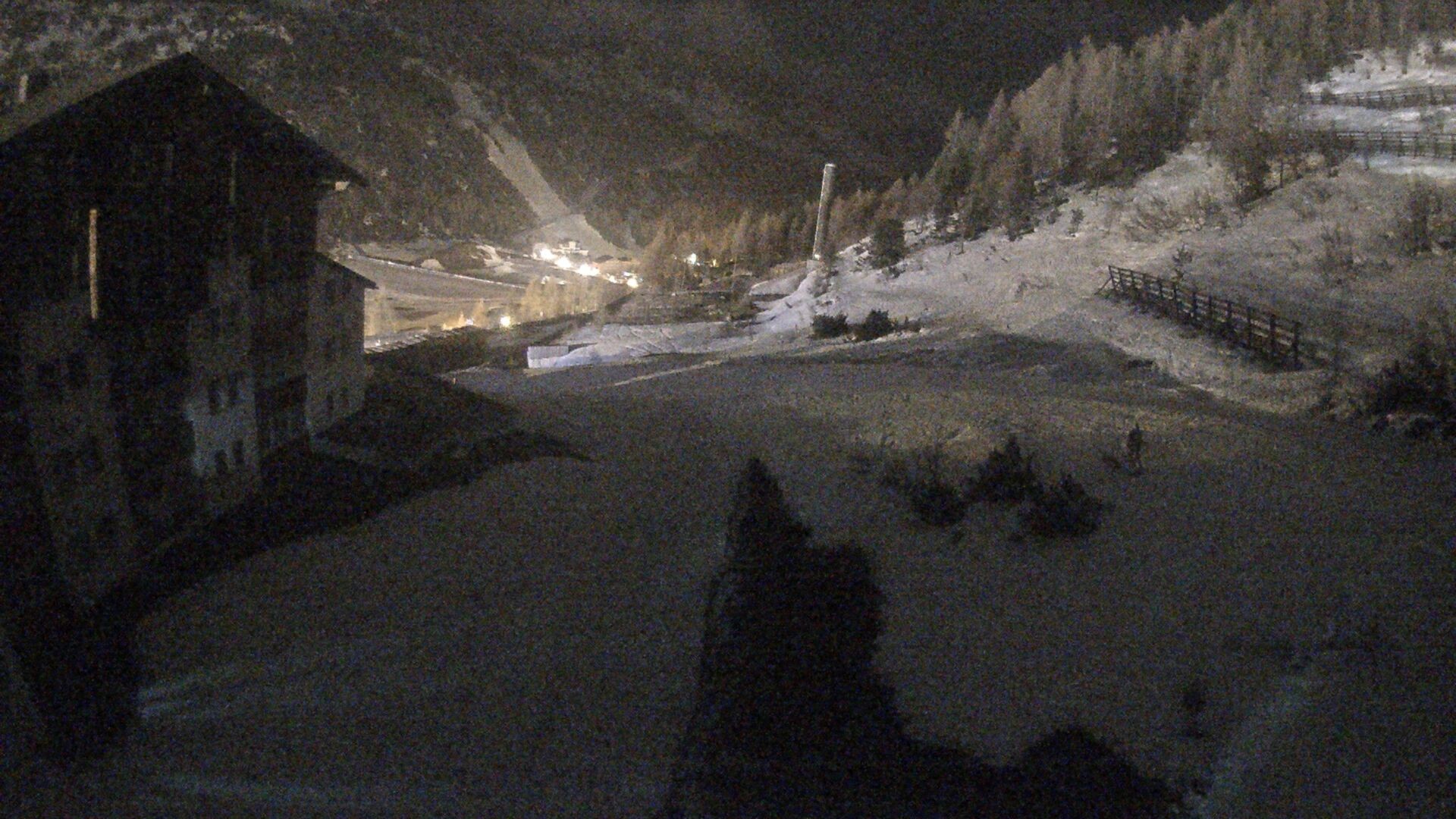Archived image Webcam Ausblick Hotel Enzian in Obertauern