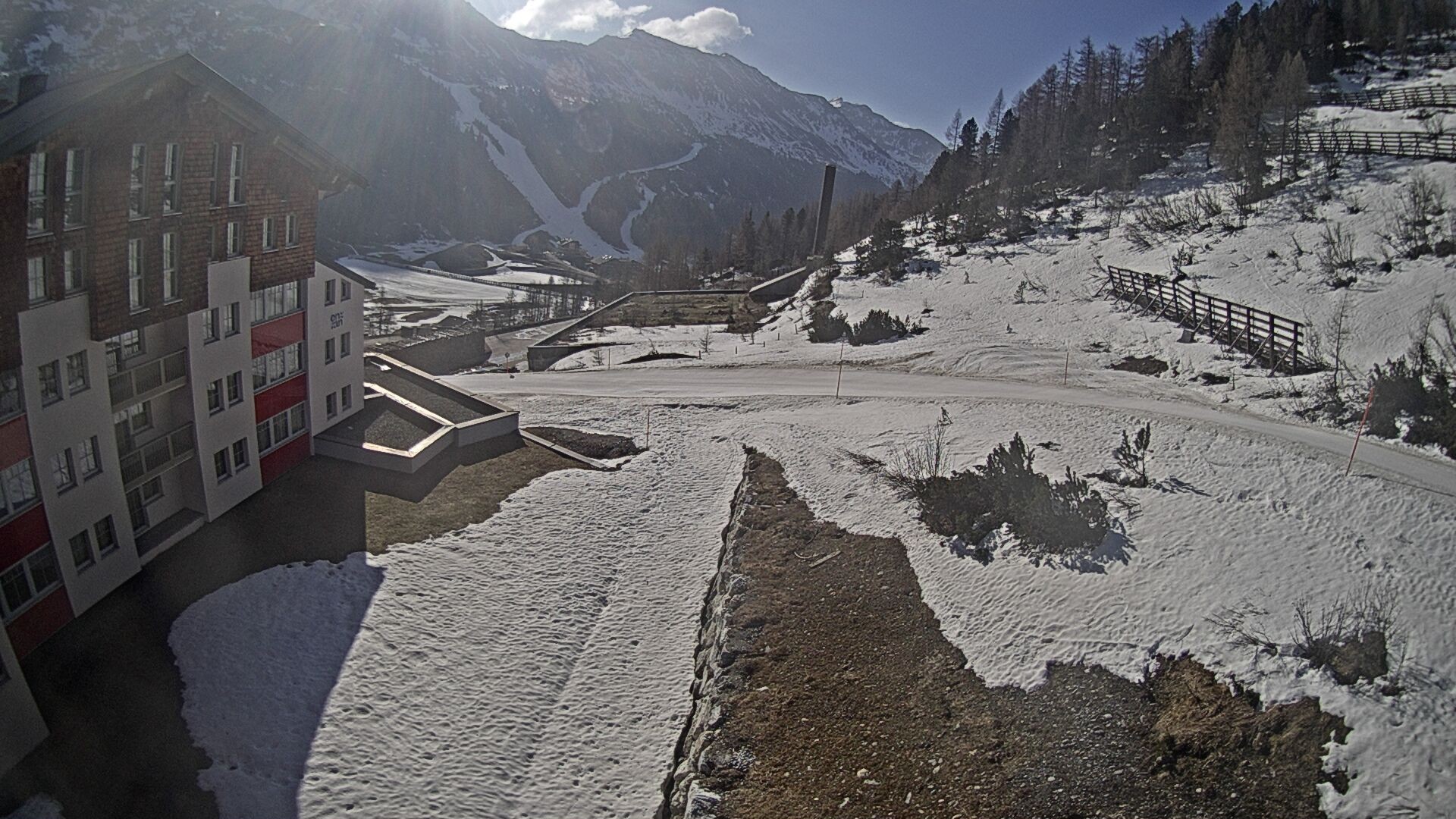 Archived image Webcam Ausblick Hotel Enzian in Obertauern