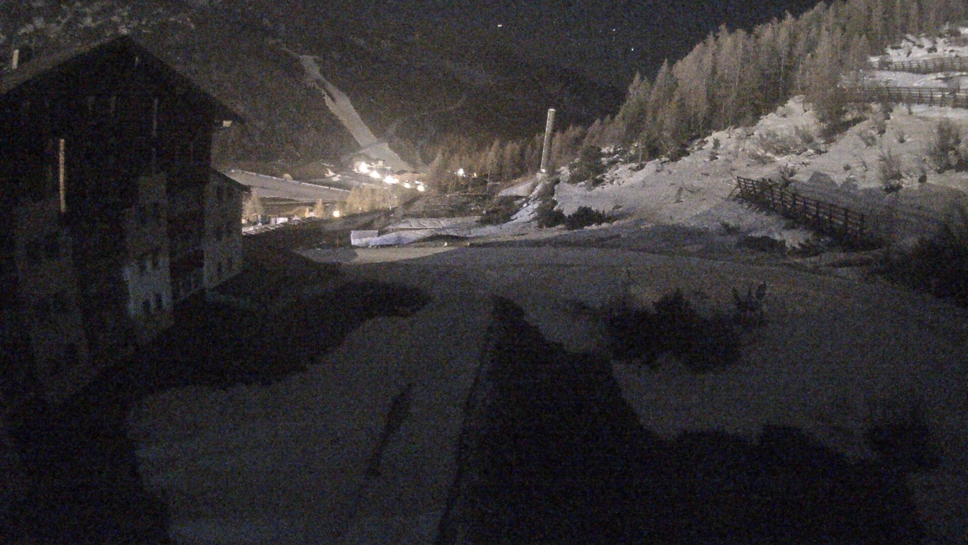 Archiv Foto Webcam Obertauern – Blick Hotel Enzian