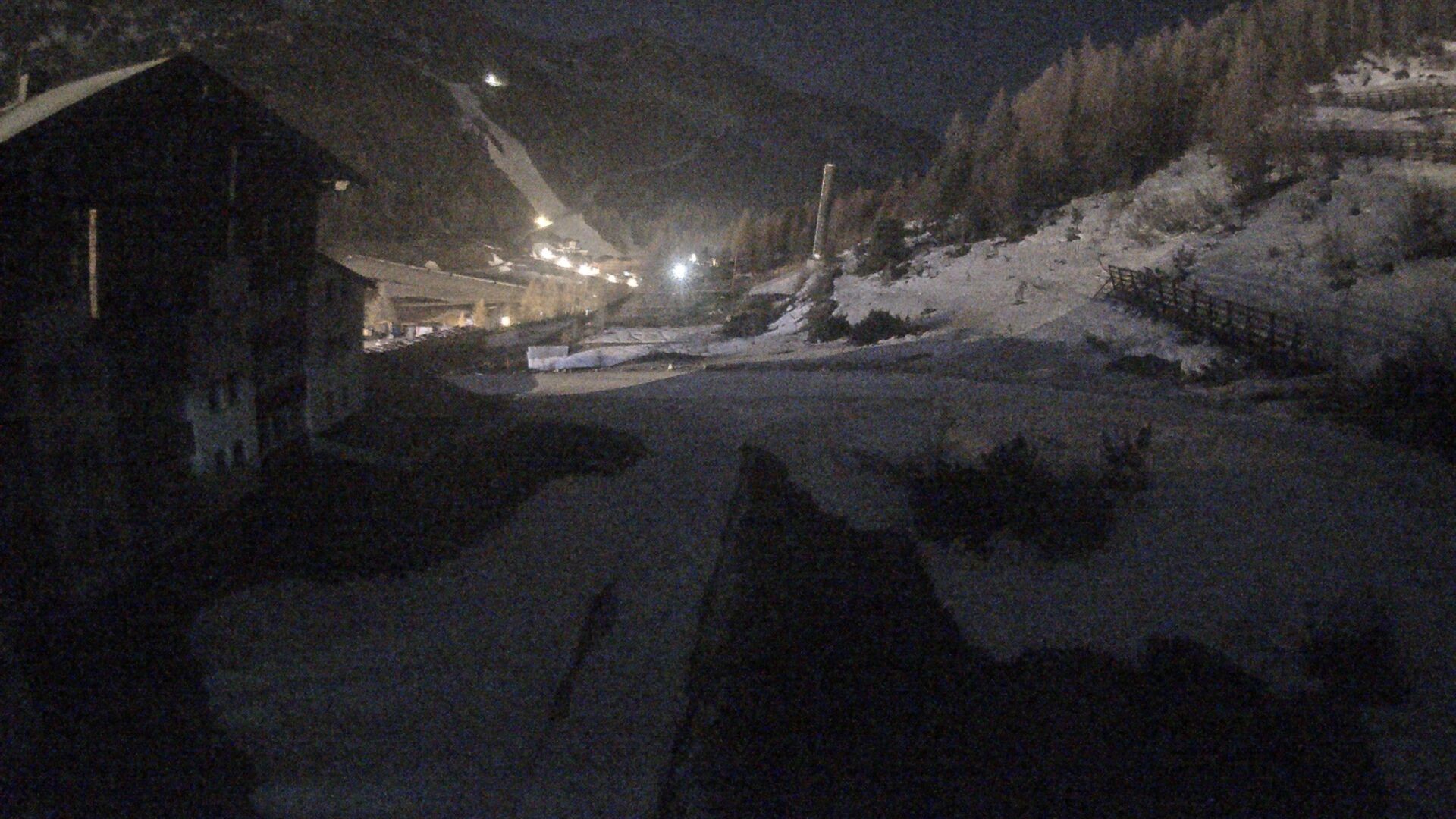 Archiv Foto Webcam Obertauern – Blick Hotel Enzian