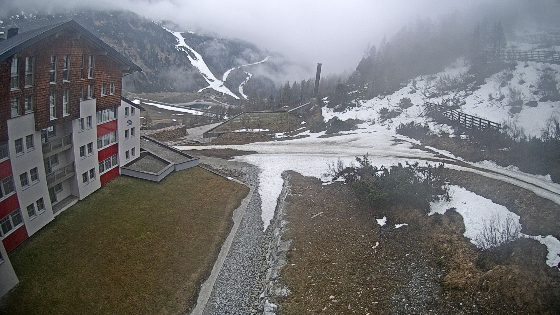 Archiv Foto Webcam Obertauern – Blick Hotel Enzian