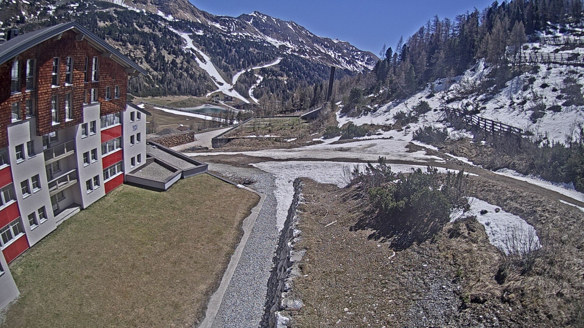 Archiv Foto Webcam Obertauern – Blick Hotel Enzian