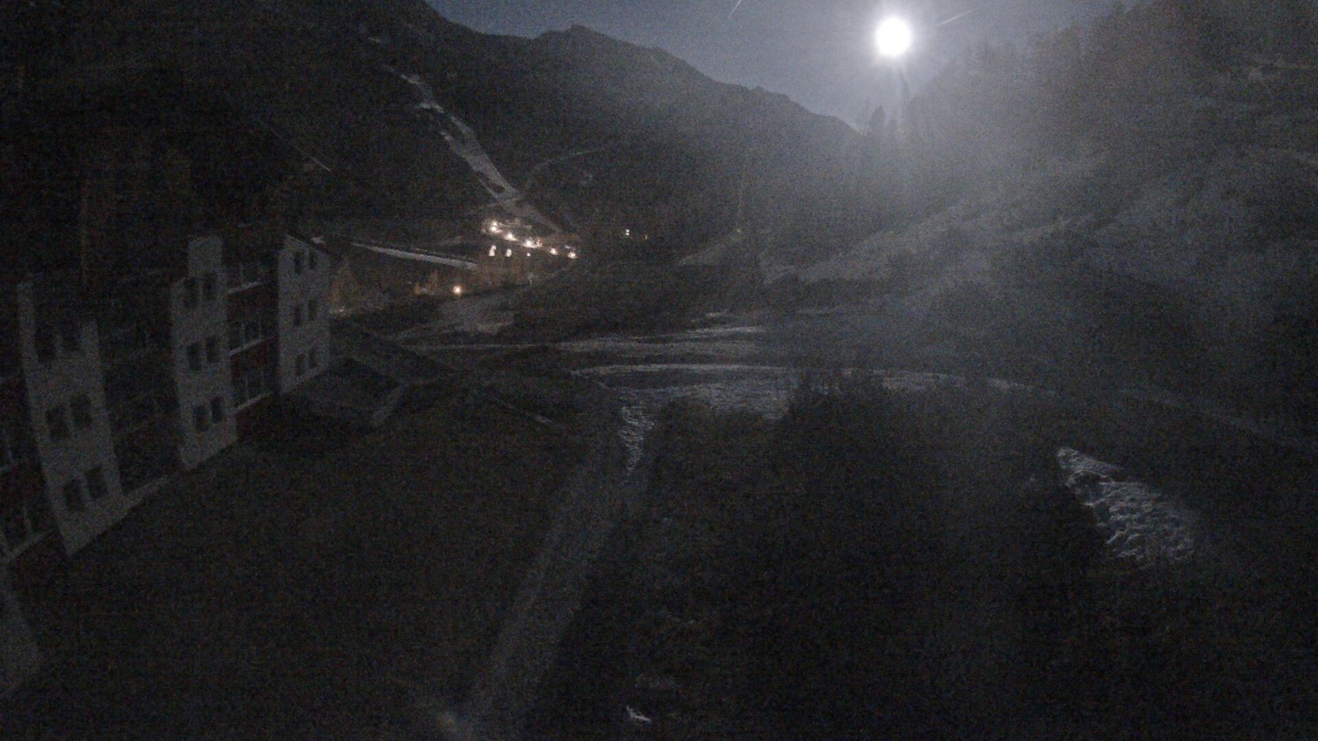 Archiv Foto Webcam Obertauern – Blick Hotel Enzian