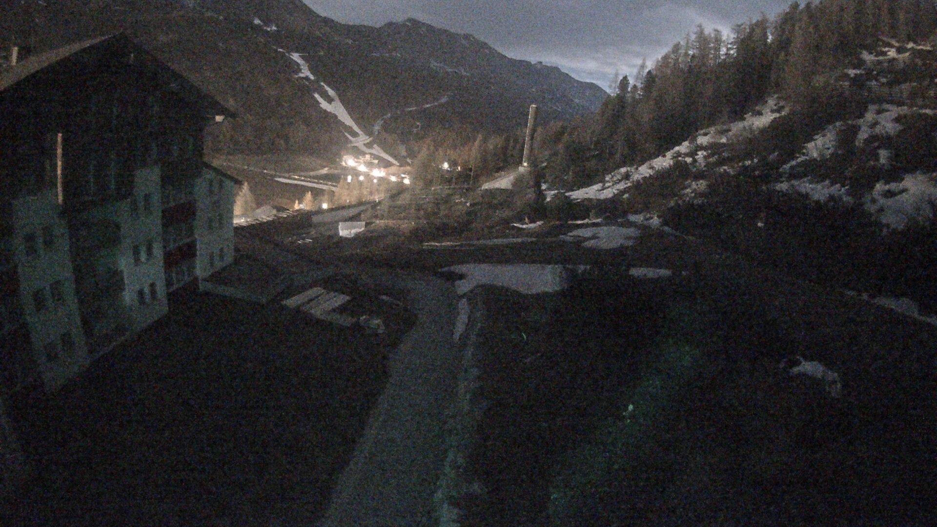 Archiv Foto Webcam Obertauern – Blick Hotel Enzian