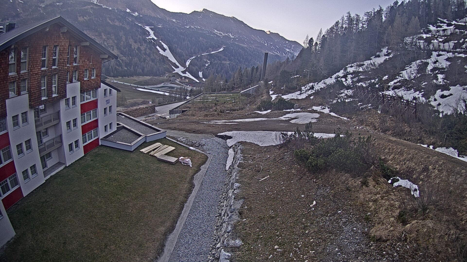 Archiv Foto Webcam Obertauern – Blick Hotel Enzian