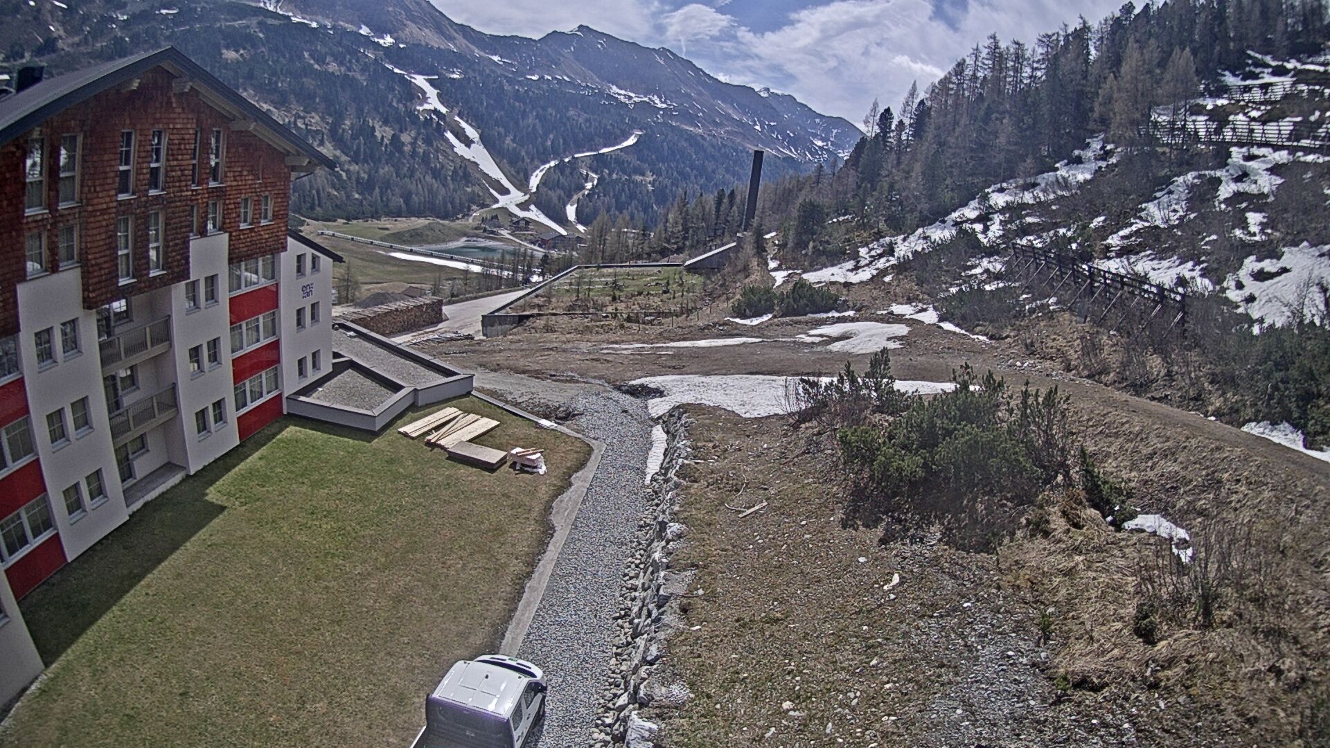 Archiv Foto Webcam Obertauern – Blick Hotel Enzian